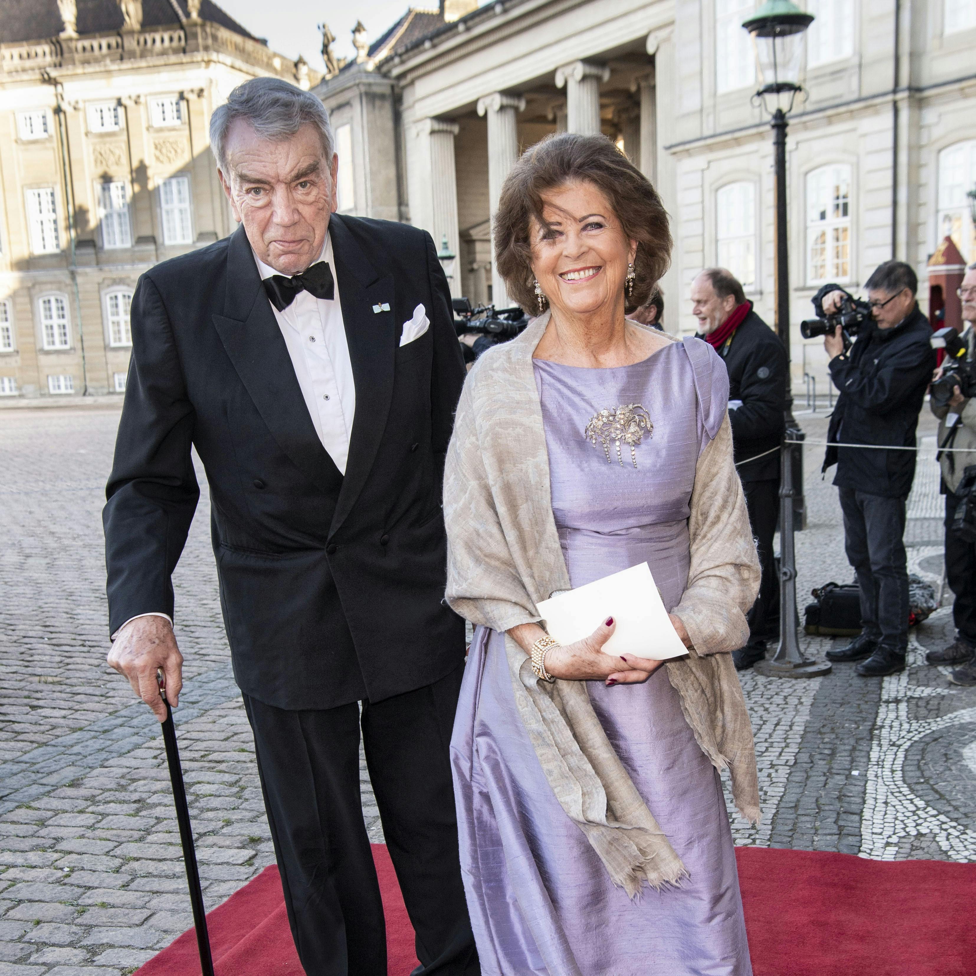 I en alder af 89 år er lensgreve Preben Ahlefeldt-Laurvig gået bort.