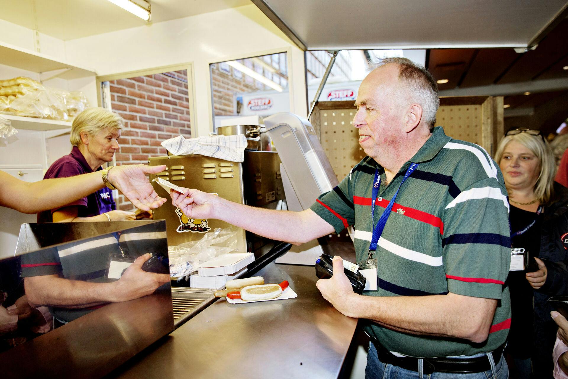 Postbuddet Ole Wedel er tilbage i byrådet i Halsnæs Kommune.