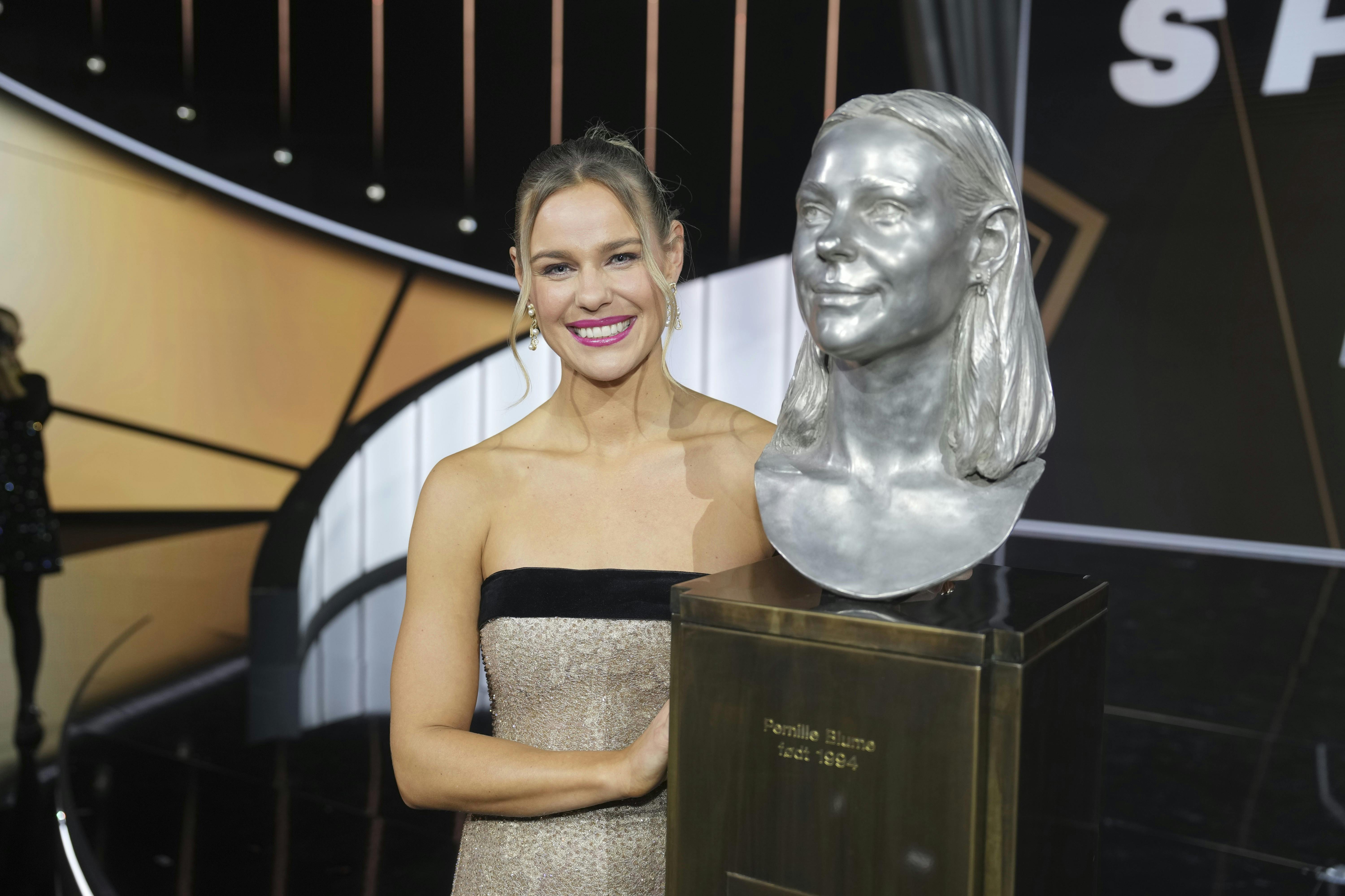 Sidste år var det OL-guldvinderen Pernille Blume, der blev indskrevet i sportens Hall of Fame.