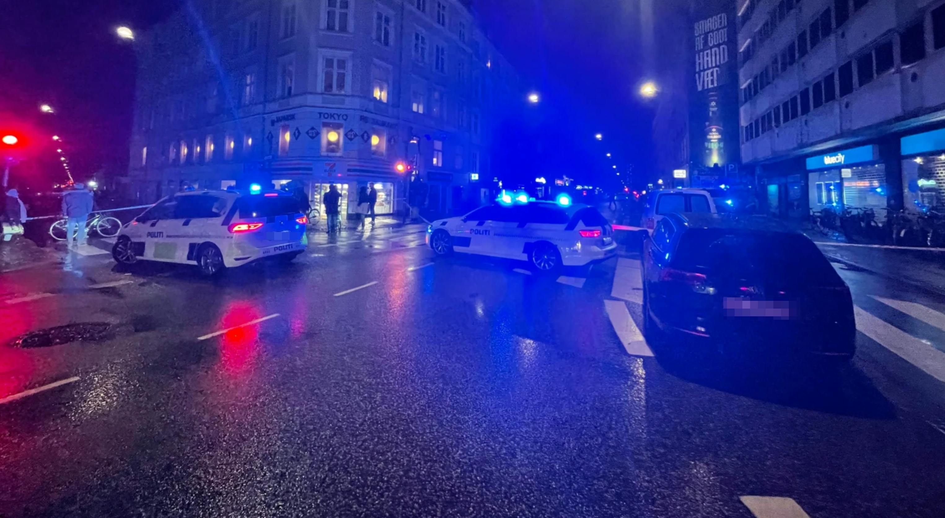 Sådan så det ud på gerningsstedet, kort efter drabet var sket.