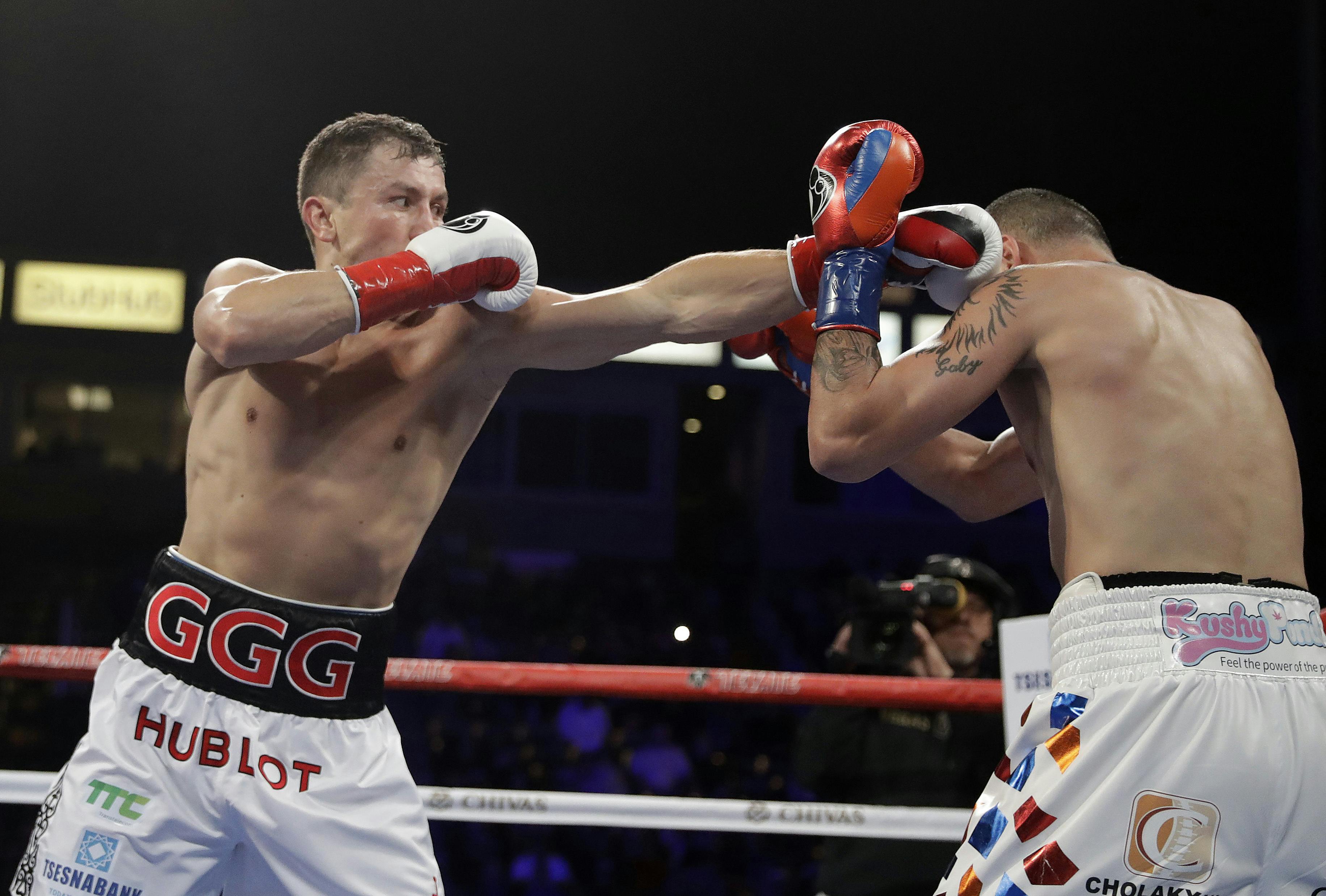 Martirosyan kæmpede 41 gange i løbet af sin professionelle karriere. 