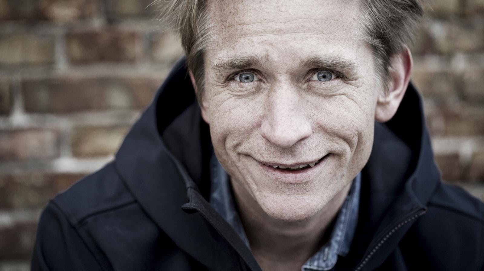 Adam Aamann har foret pengetanken.