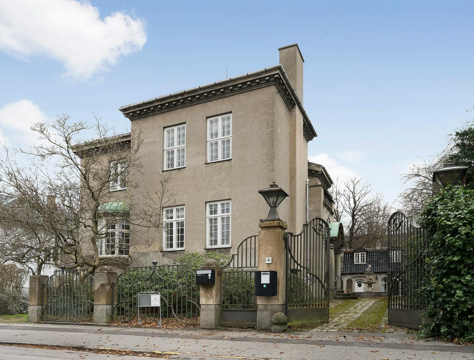 51,5 mio. kr. blev Carl-Henning Pedersens hjem solgt for.