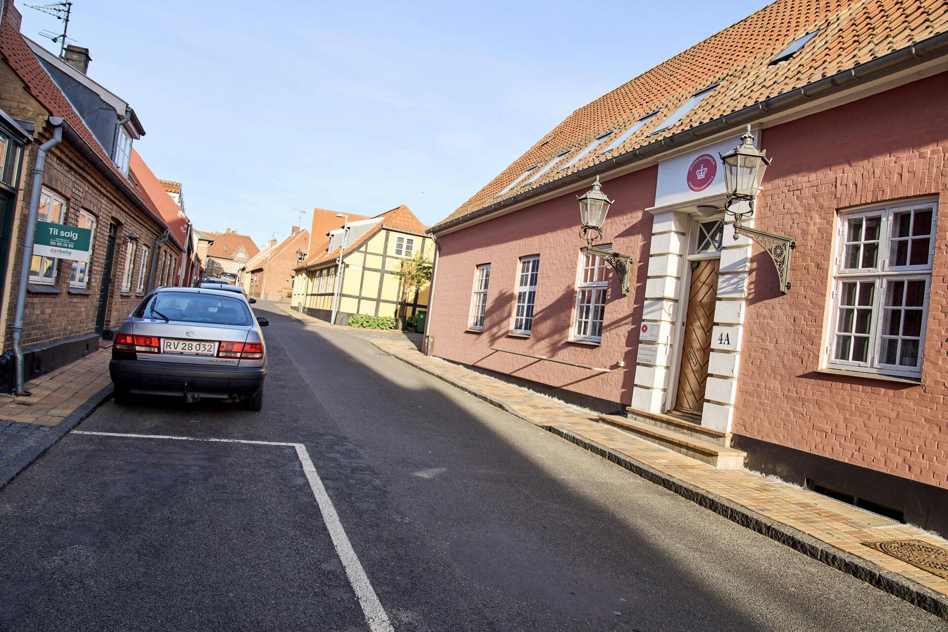 Retten På Bornholm tirsdag den 29. april 2025. Retten på Bornholm betjener ca. 40.000 indbyggere samt myndigheder og virksomheder i Bornholms Regionskommune og på Ertholmene (Christiansø).