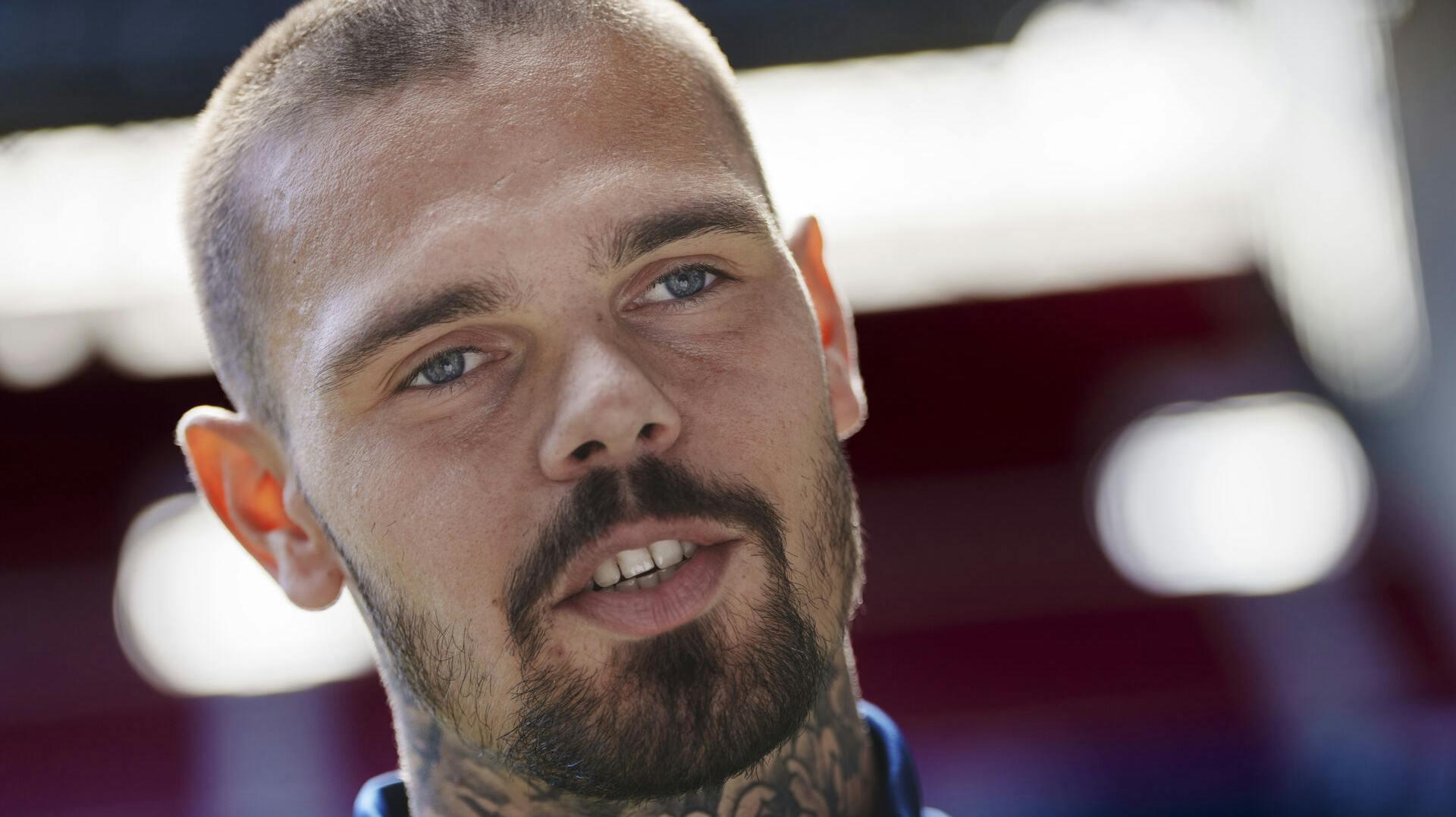 Dominik Kotarski og hans familie bliver truet på livet.