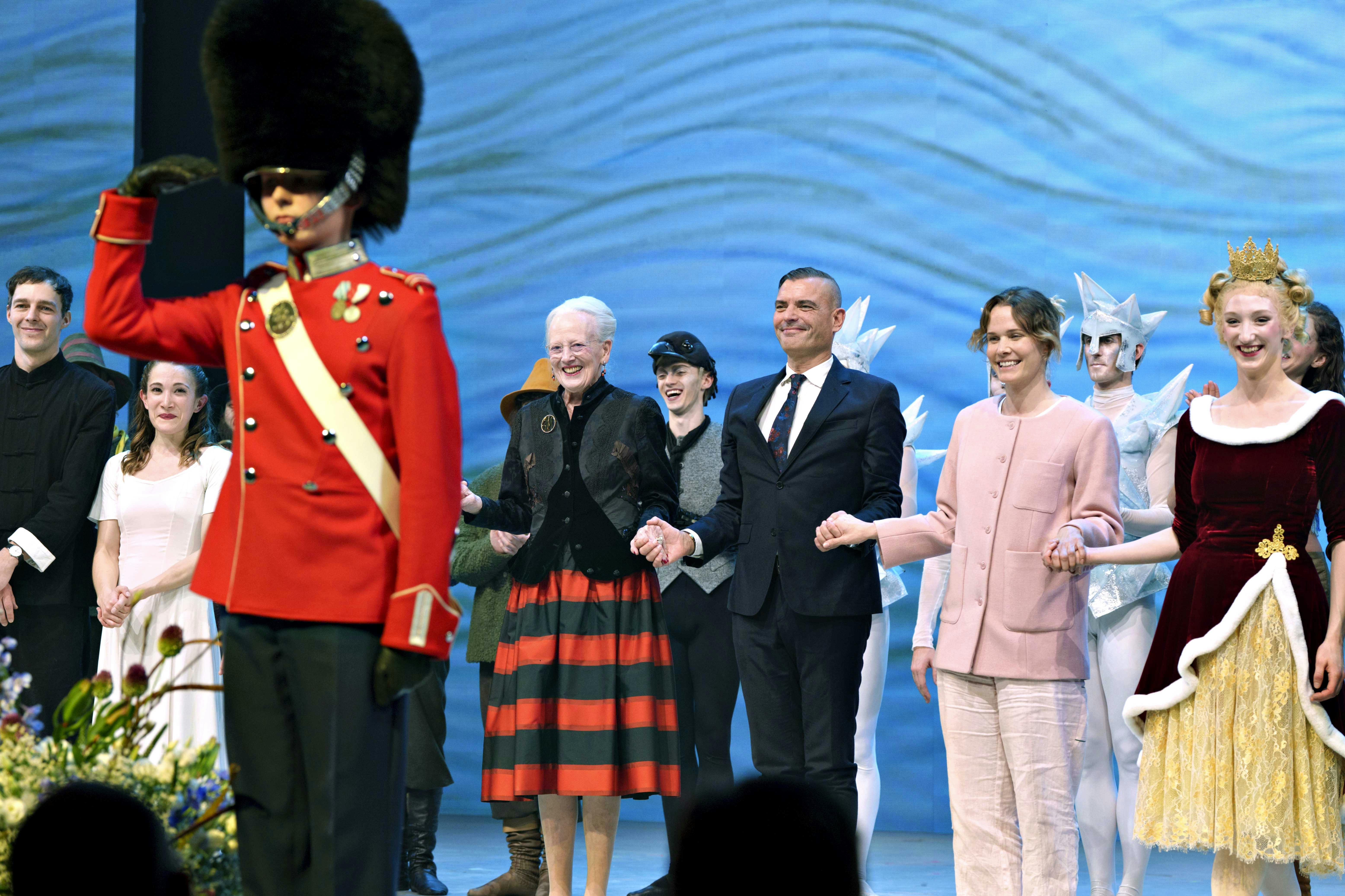 H.M. Dronning Margrethe overværer repremieren på Snedronningen i Tivoli (Foto: Keld Navntoft Tivoli)