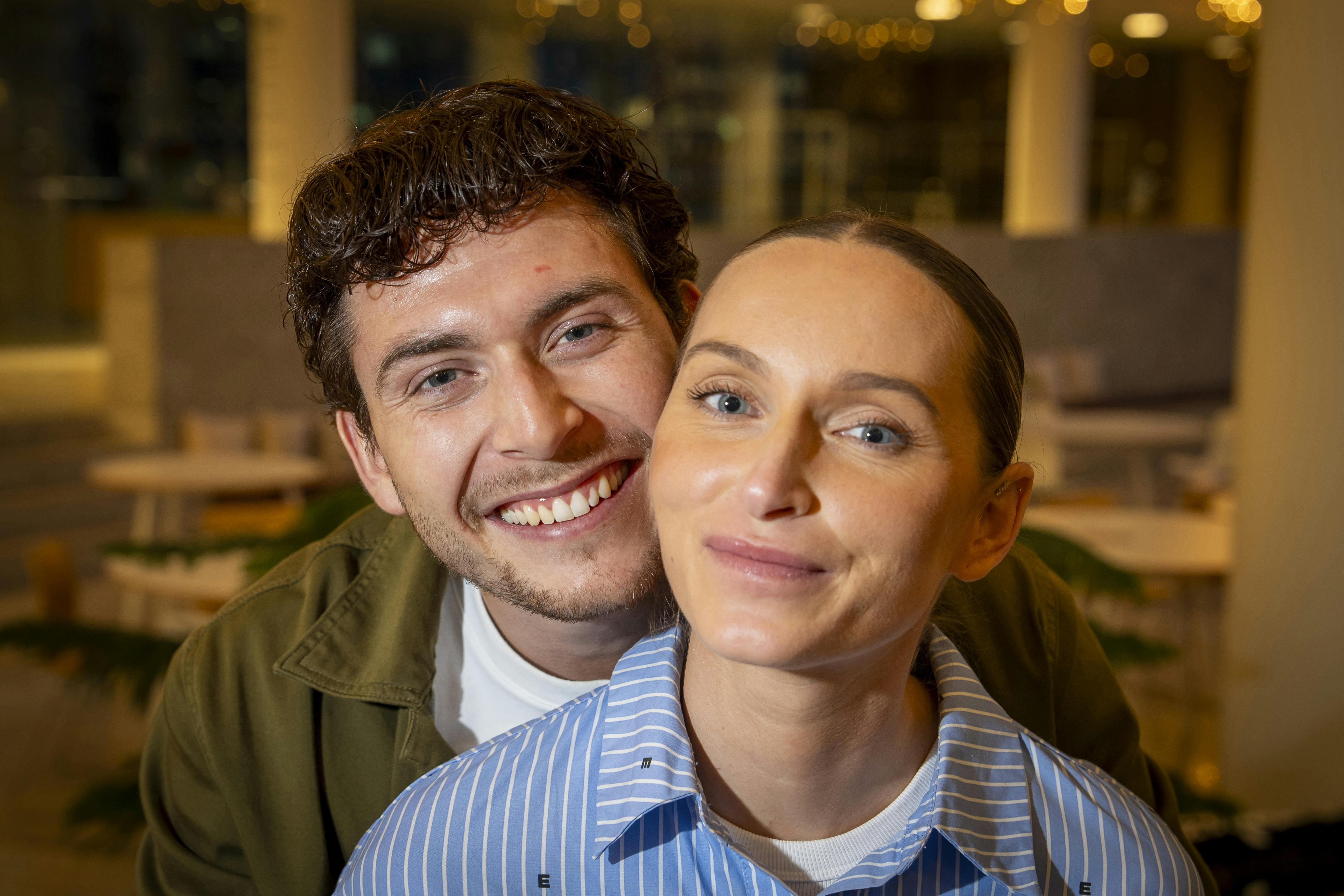 Nicklas Flenø Mikaelsen, Silje Brøns