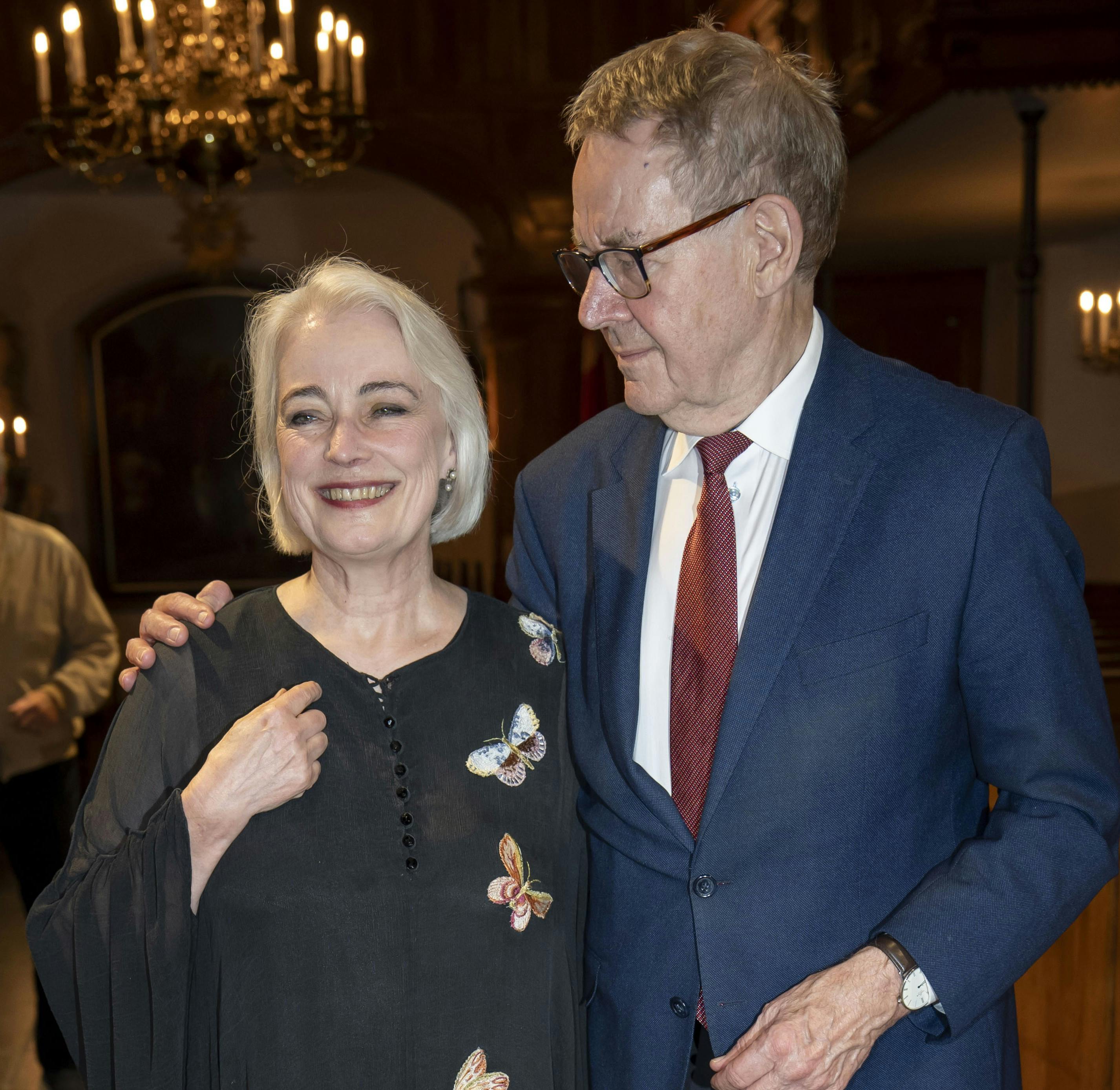 Michala Petris første kærlighed faldt på en meget ældre mand, og det tillod moren ikke.