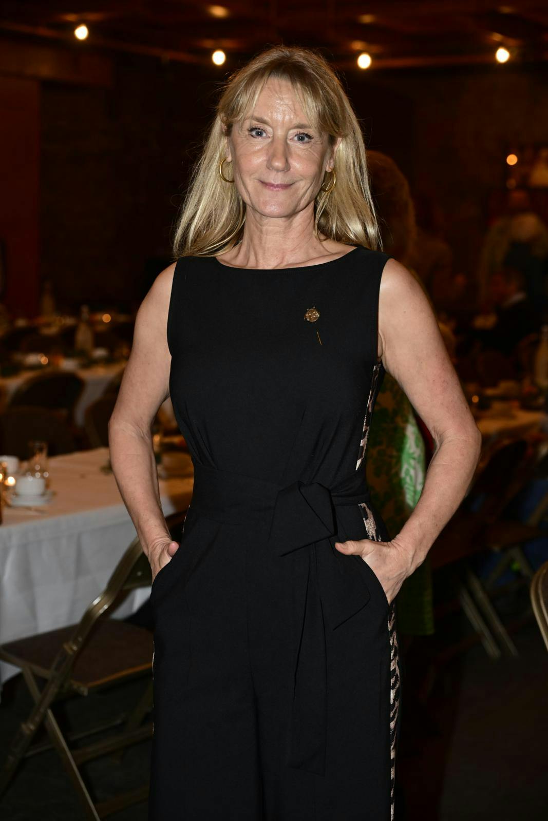 Anette Støvelbæk og familien tilbringer en del af deres juleaften på kirkegården.