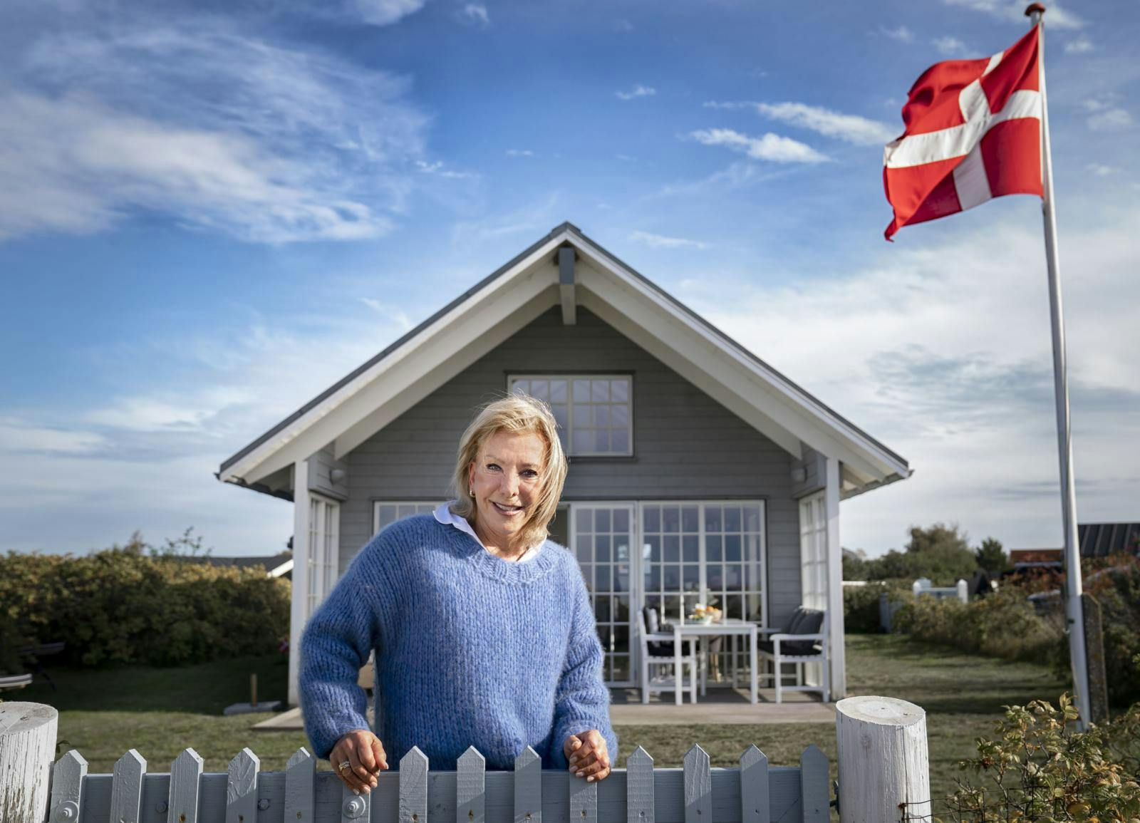SE og HØR har tidligere besøg Dorthe Kollo i sommerhuset på Enø.