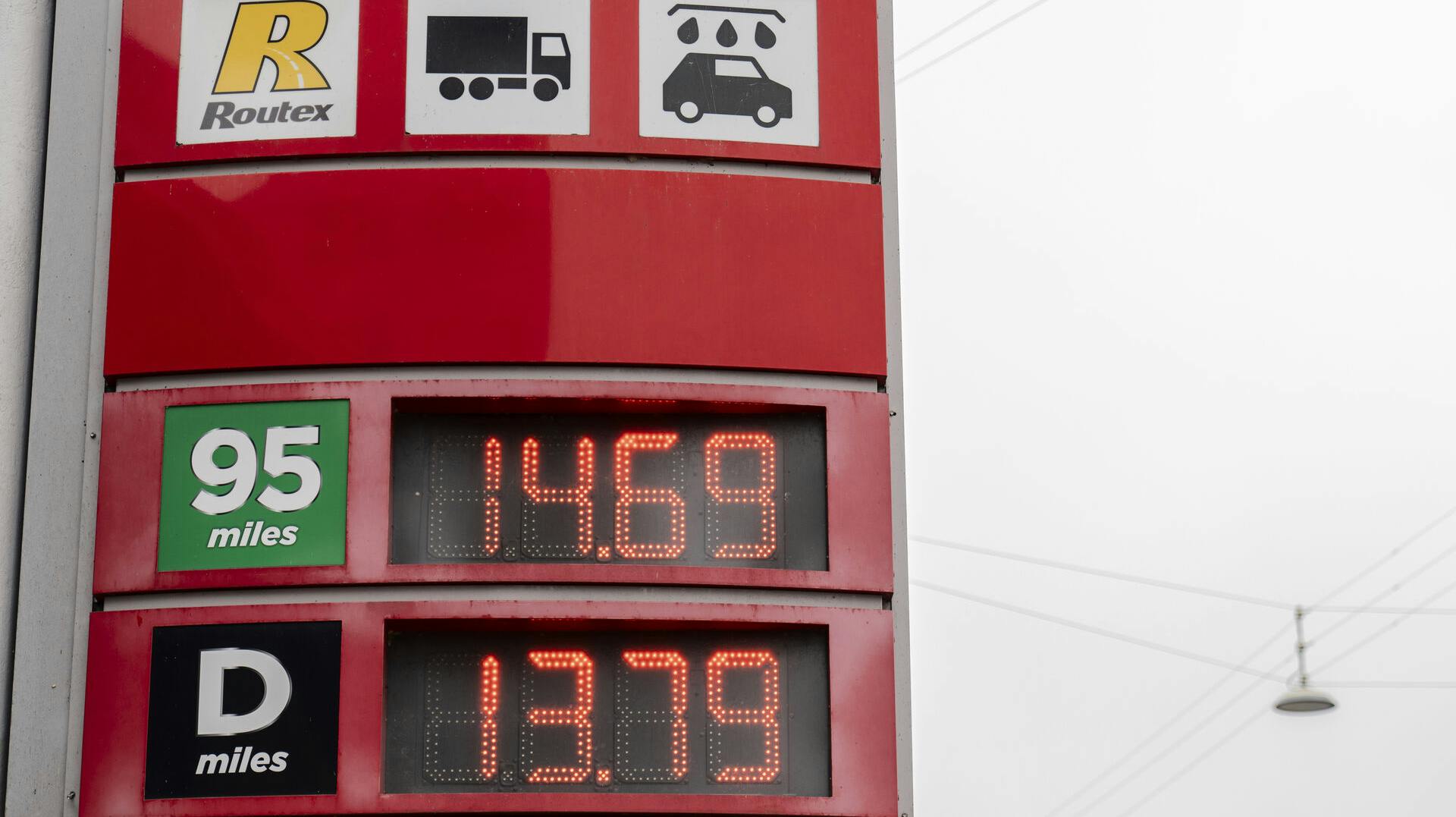 Benzinpriser på tankstation i København mandag den 11. september 2023.. (Foto: Thomas Traasdahl/Ritzau Scanpix)