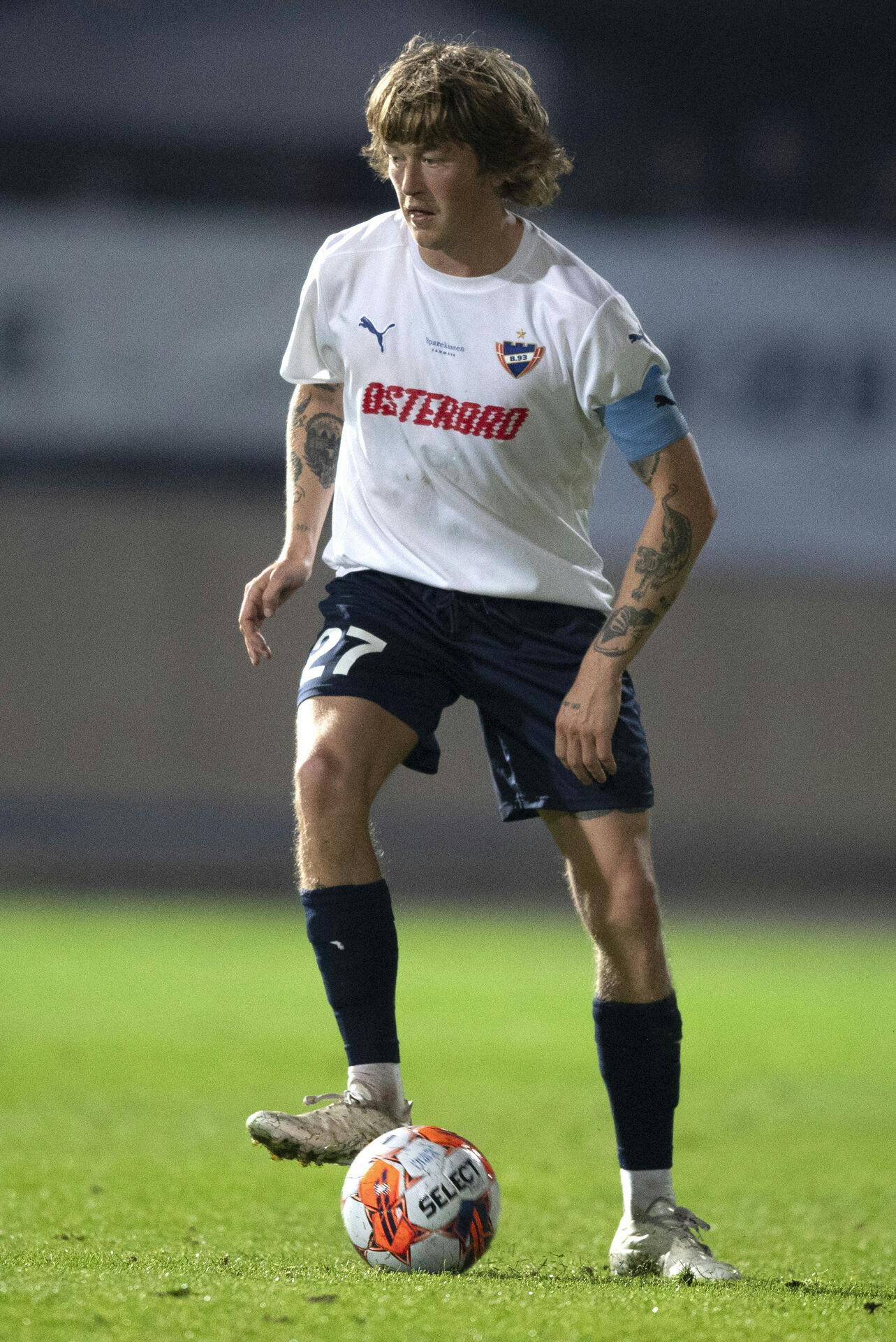 Nicolaj Thomsen er færdig som professionel fodboldspiller. Midtbanespilleren har valgt at lægge støvlerne på hylden.