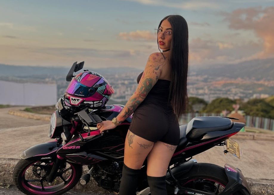 Karen Sofía Quiroz Ramírez - bedre kendt som "Bikergirl" - blev 25 år gammel