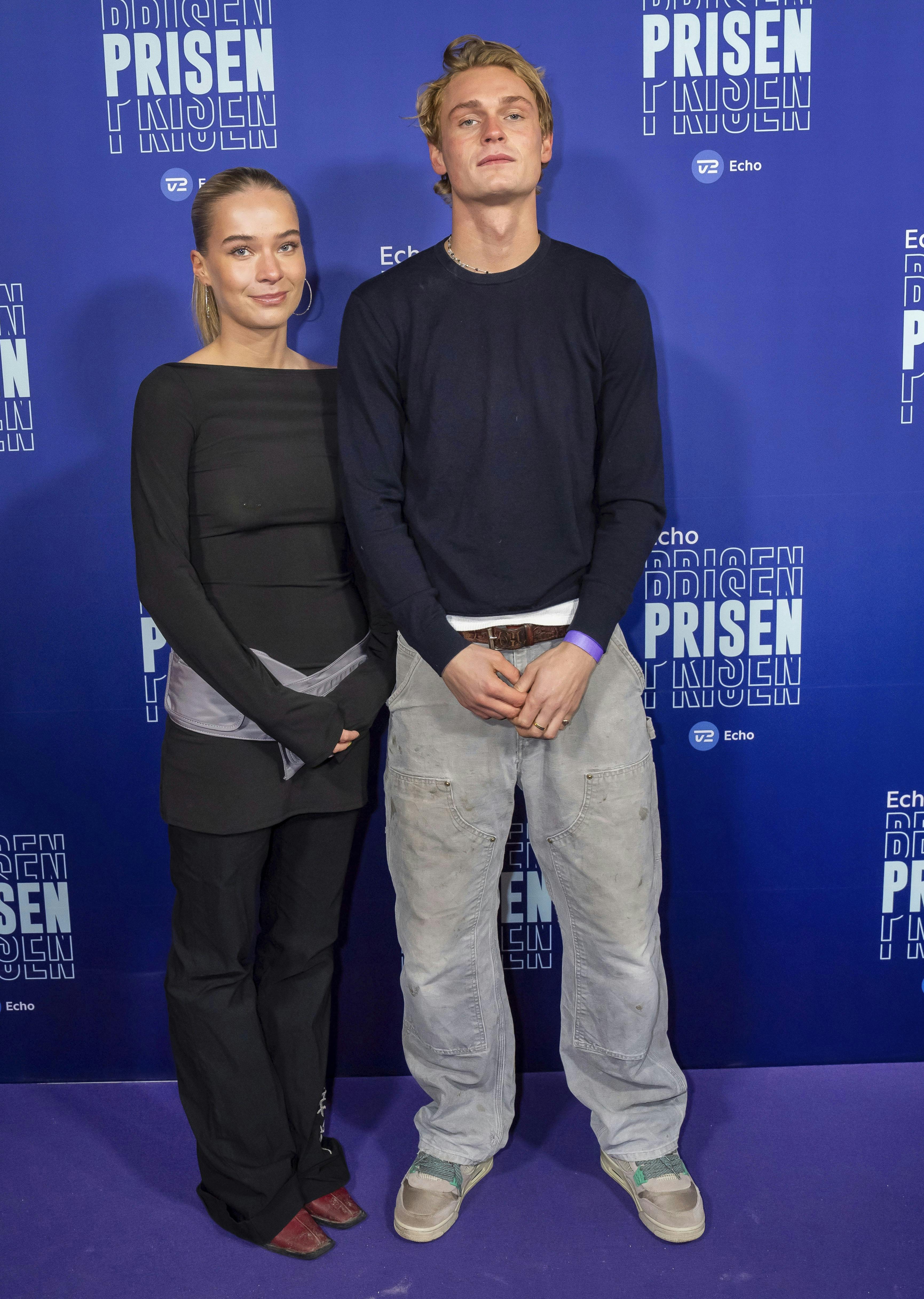 Oliver Overgaard fulgtes med Safina Coster-Waldau til Echoprisen i 2024.