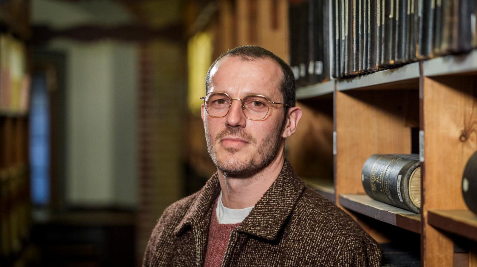 Simon Sears har for nylig medvirket i Netflix-succesen "Reservatet" og DR-serien "Generationer".