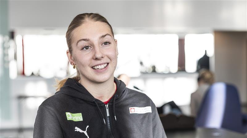 Landsholdsspilleren Laura Borg skifter til sommer fra Viborg HK til ligarivalerne fra Ikast. Og det er et skifte, som klubdirektøren kalder et scoop.