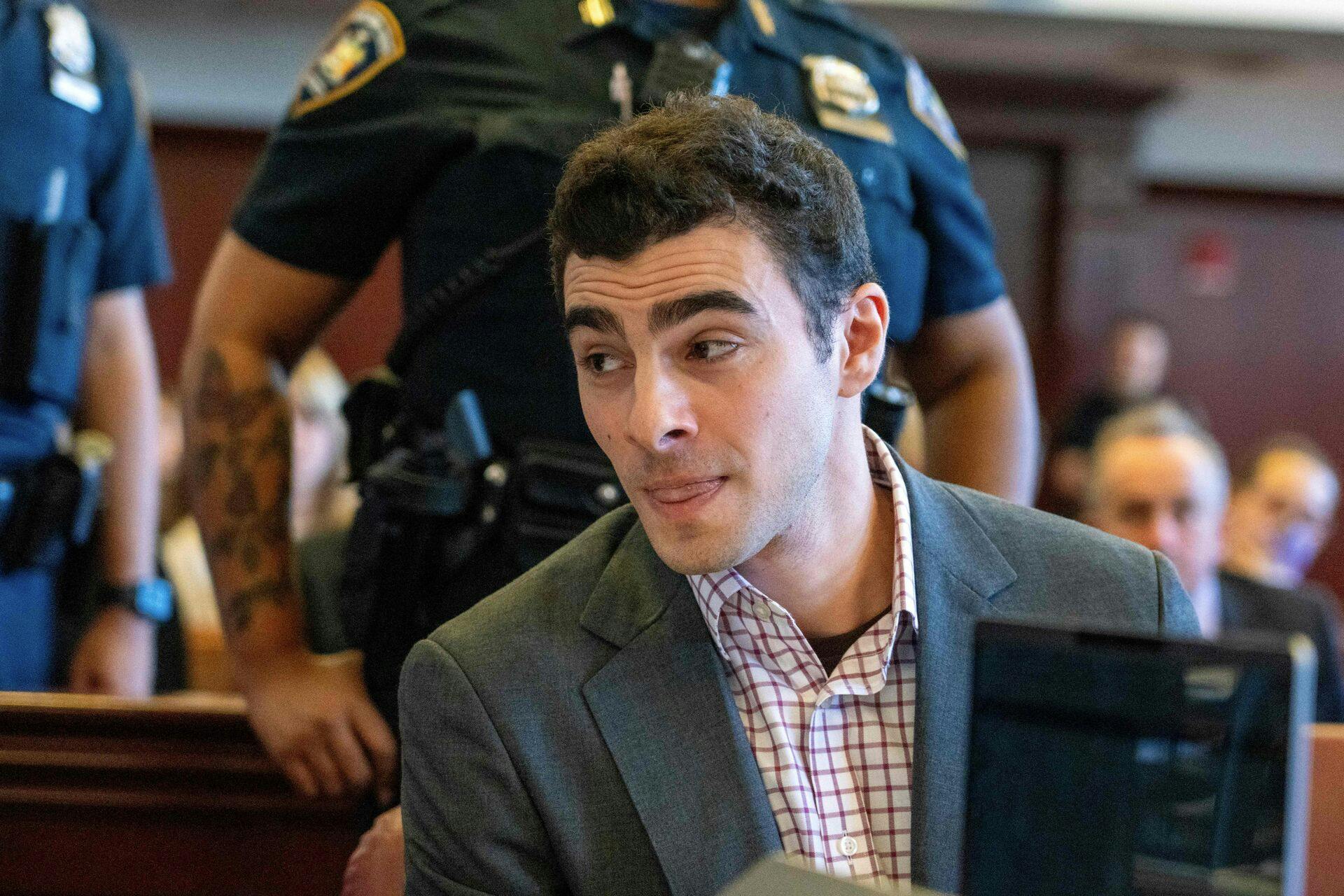 Mandag mødte Luigi Mangione igen op i retten i New York.