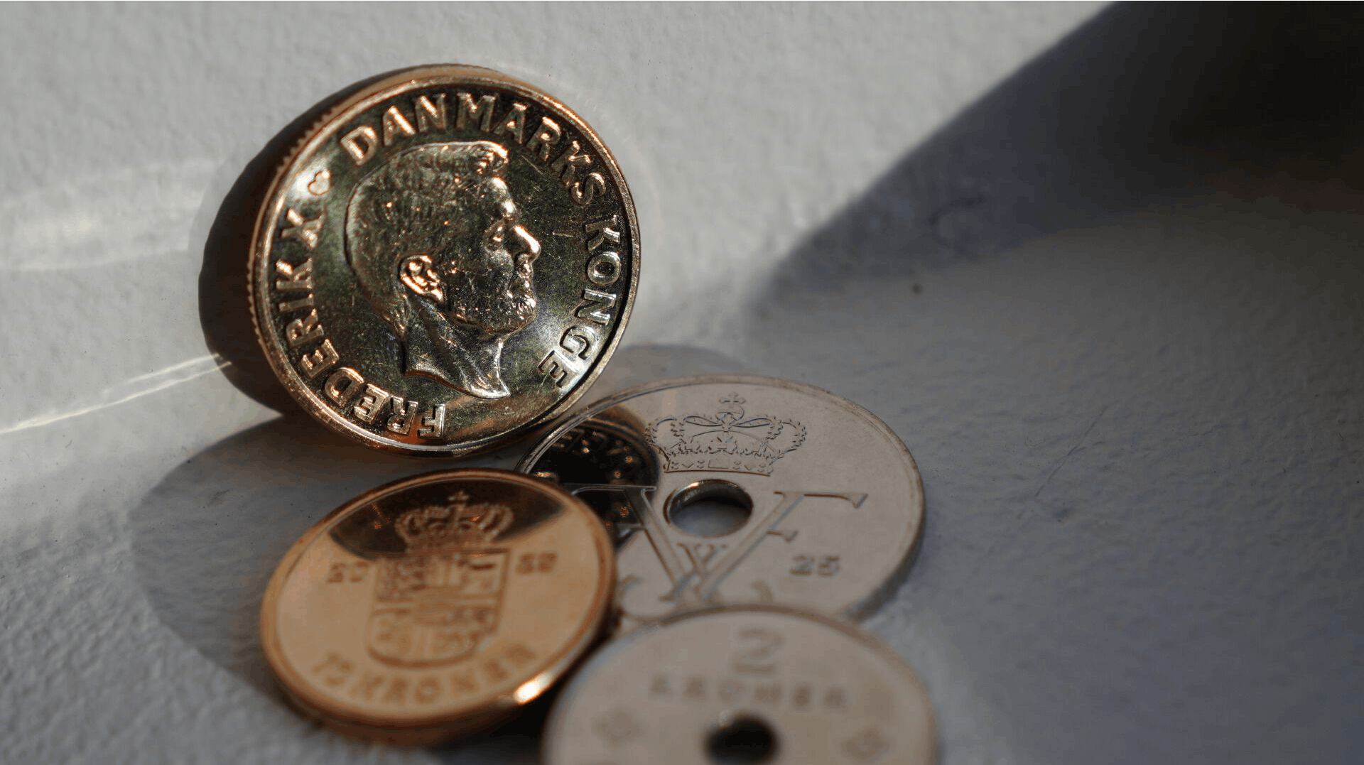 Sådan ser kongens nye mønter ud.