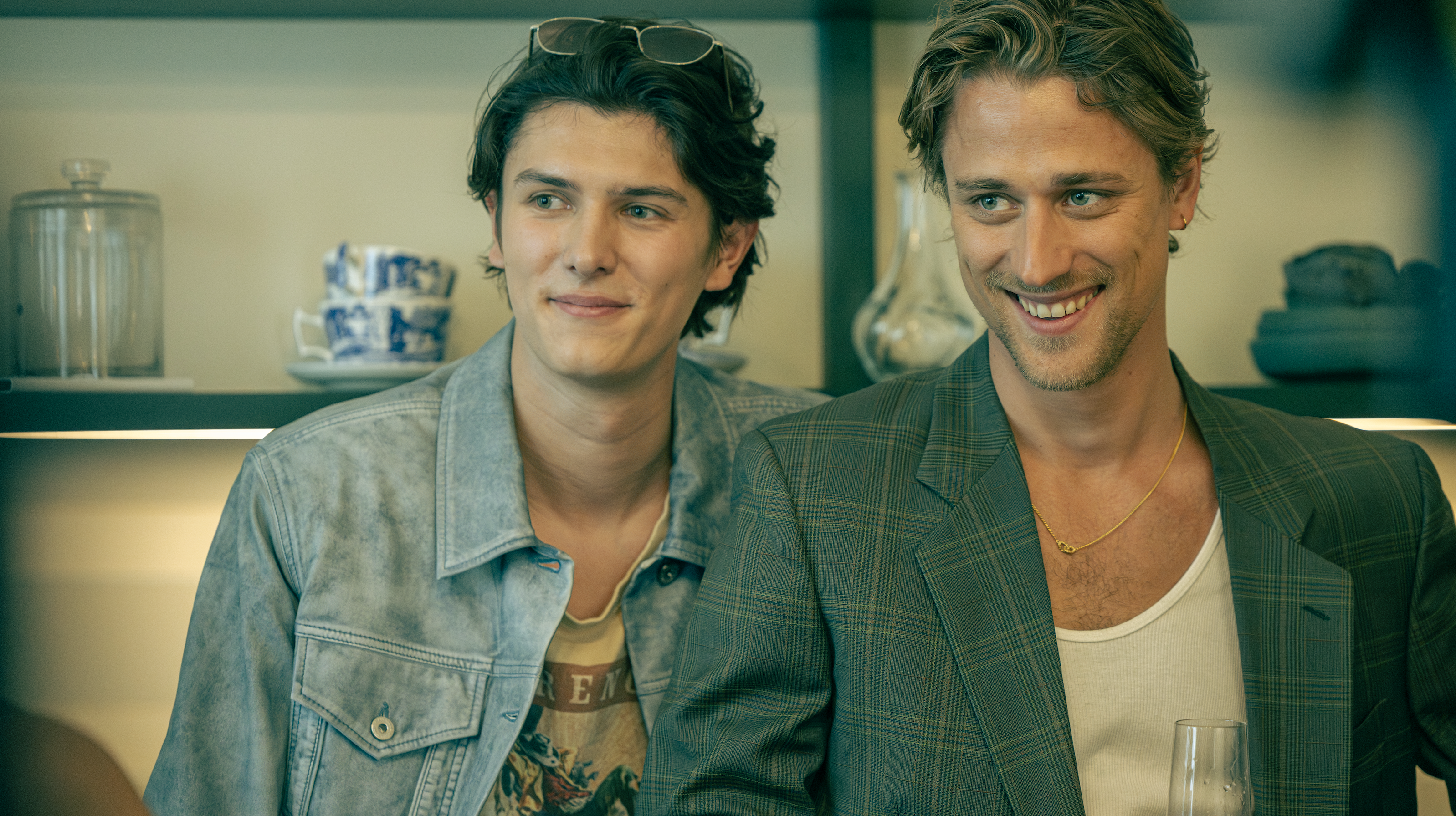 Grev Nikolai får sin skuespillerdebut i den  psykologisk thriller DOKTOR GLAS 9. april 2026