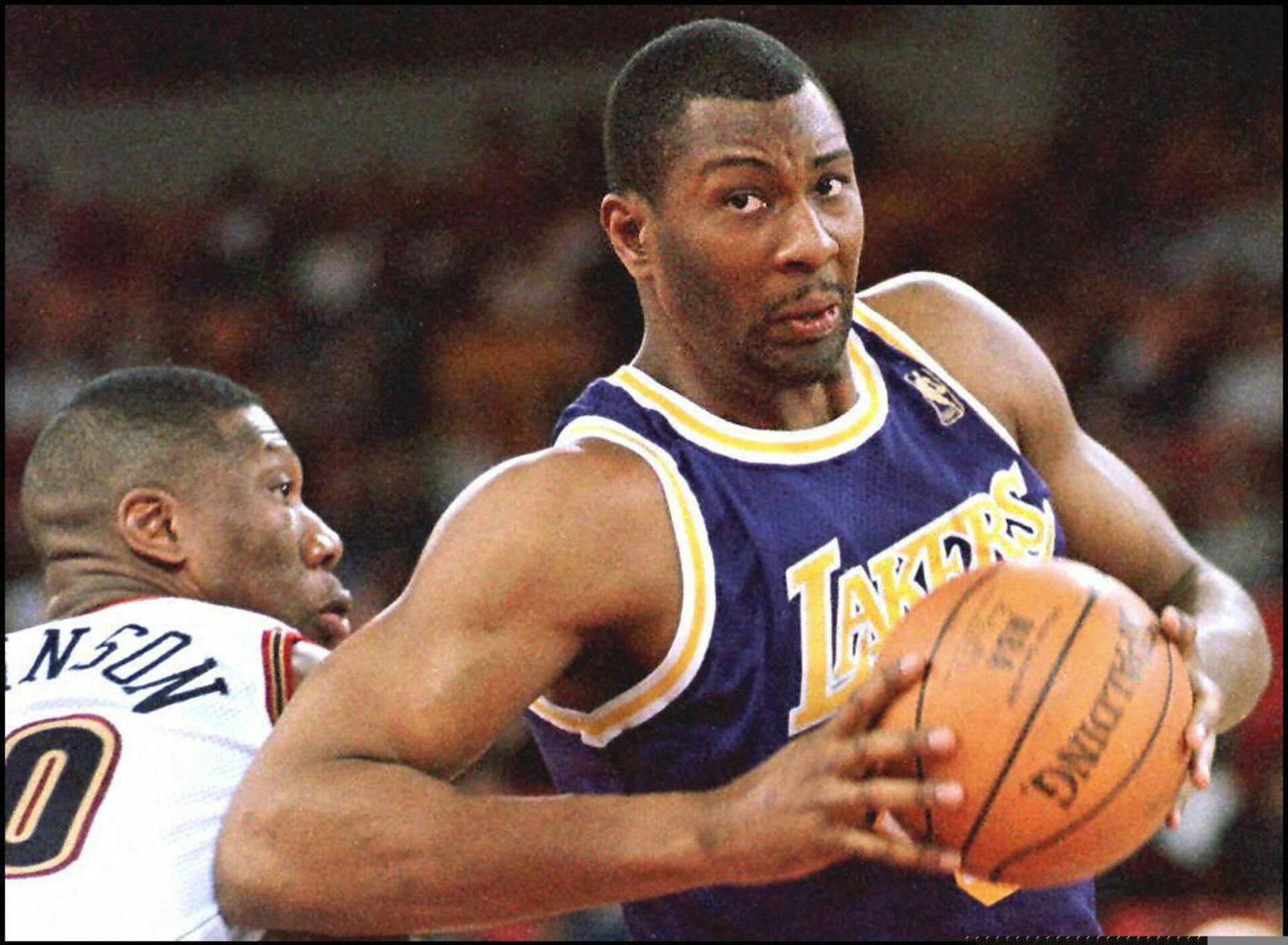 Elden Campbell spillede ni sæsoner for Los Angeles Lakers.&nbsp;