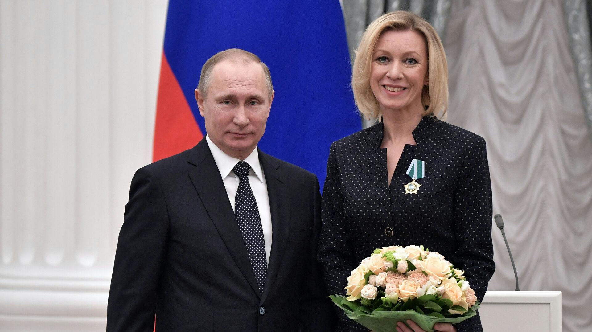Putins talskvinde Maria Zakharova er berygtet for at sende talrige trusler ud mod vestlige lande. I dag er det Danmark, som igen er kommet på hendes sigtekorn.