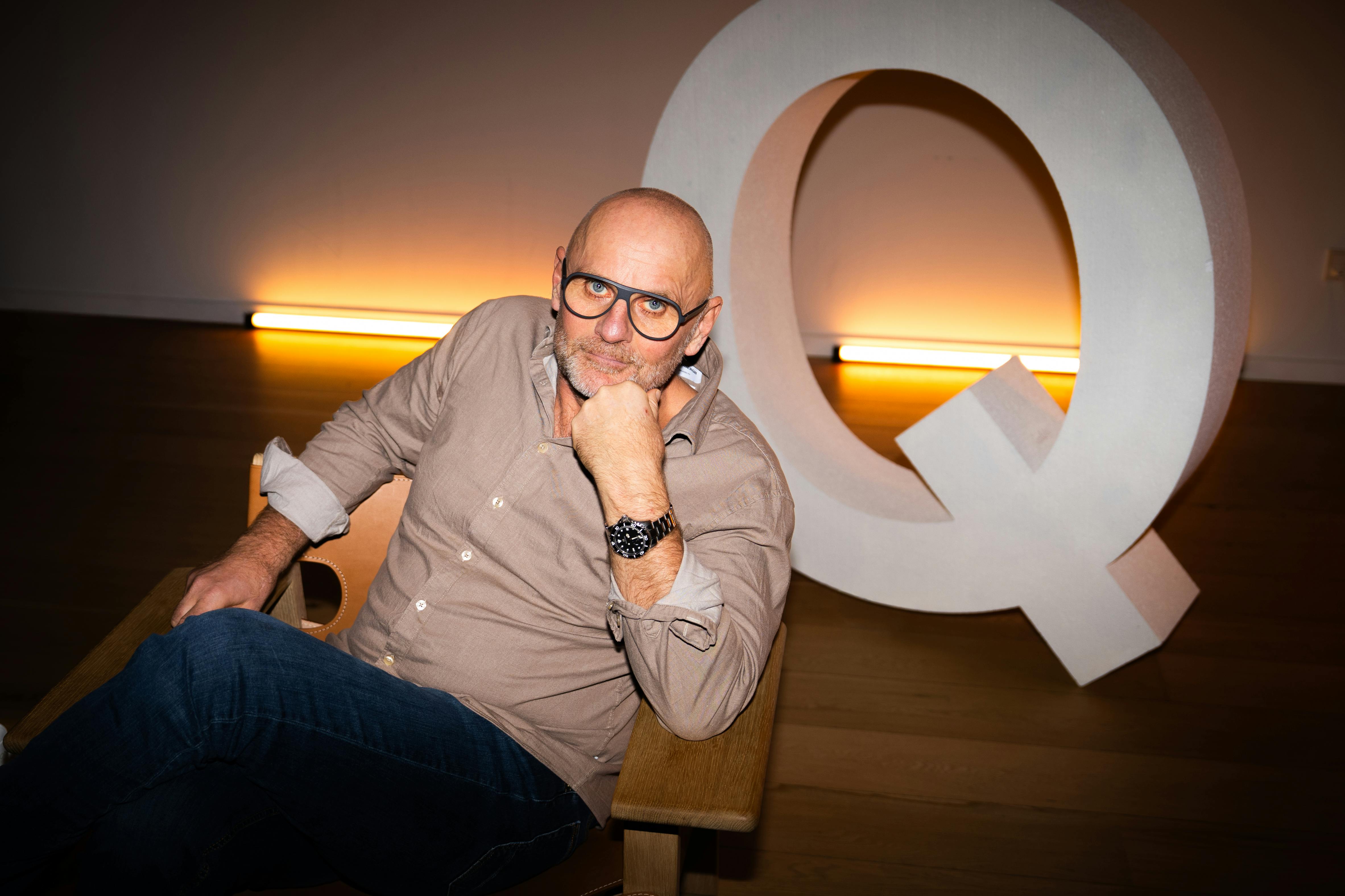 Henrik Qvortrups podcast "Q&amp;Co" udkommer fremover på Podimo.