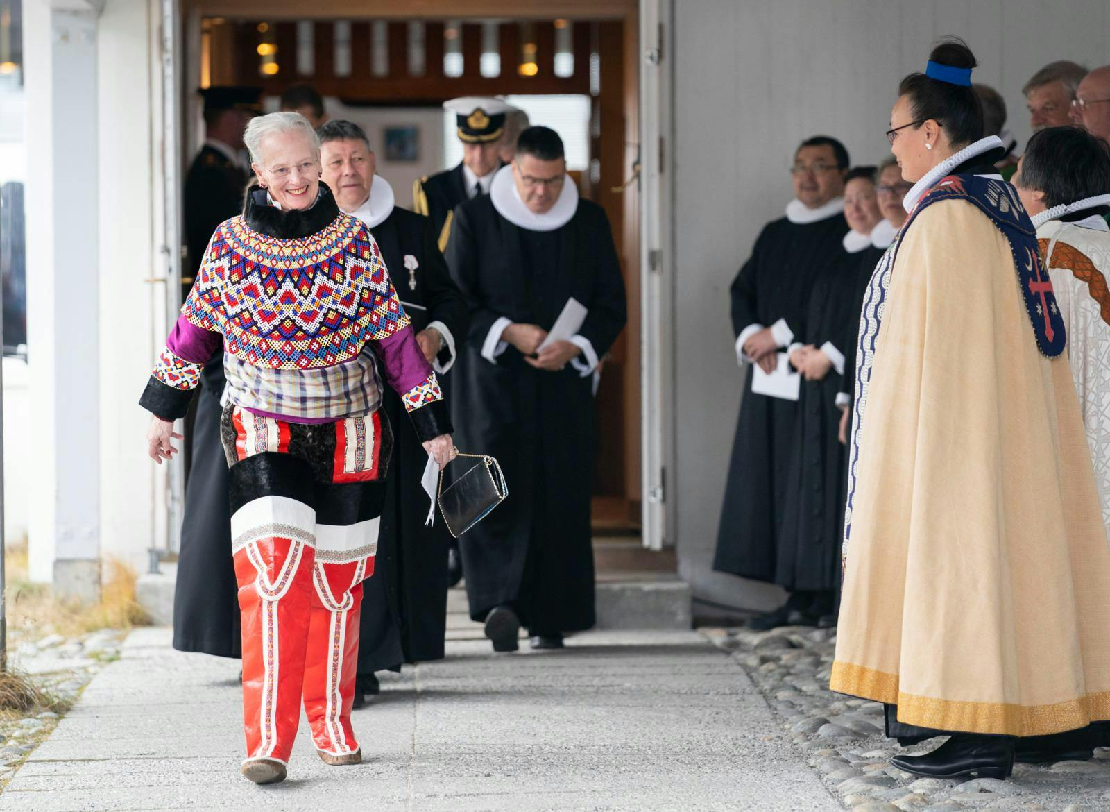 Dronning Margrethe og resten af den kongelige familie har et ganske nært forhold til Grønland, som hun har besøgt flere gange.