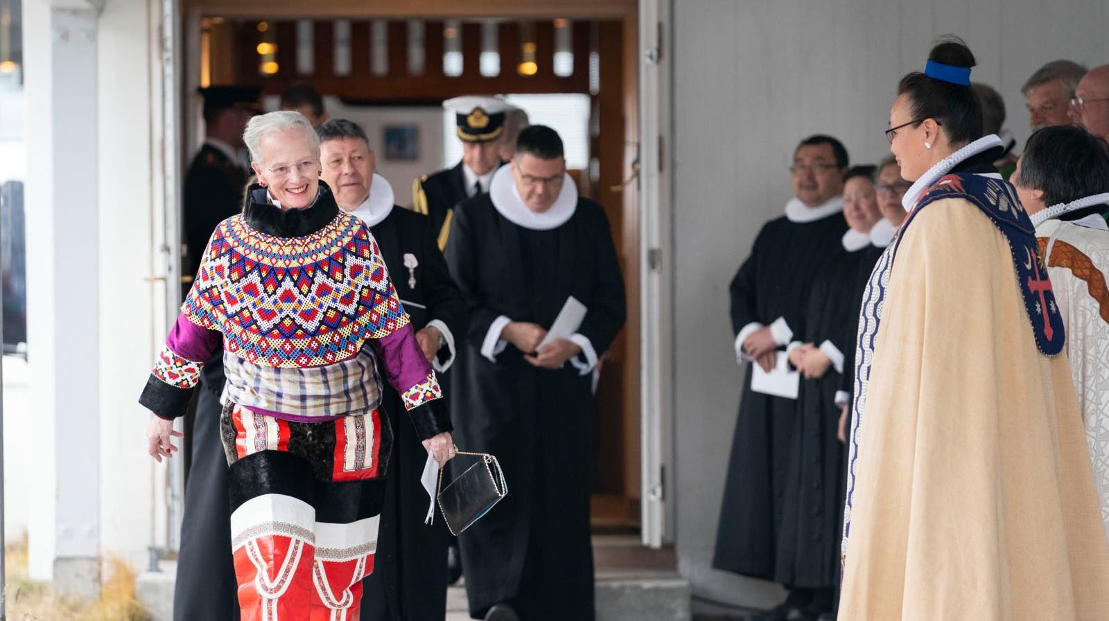 Dronning Margrethe og resten af den kongelige familie har et ganske nært forhold til Grønland, som hun har besøgt flere gange.