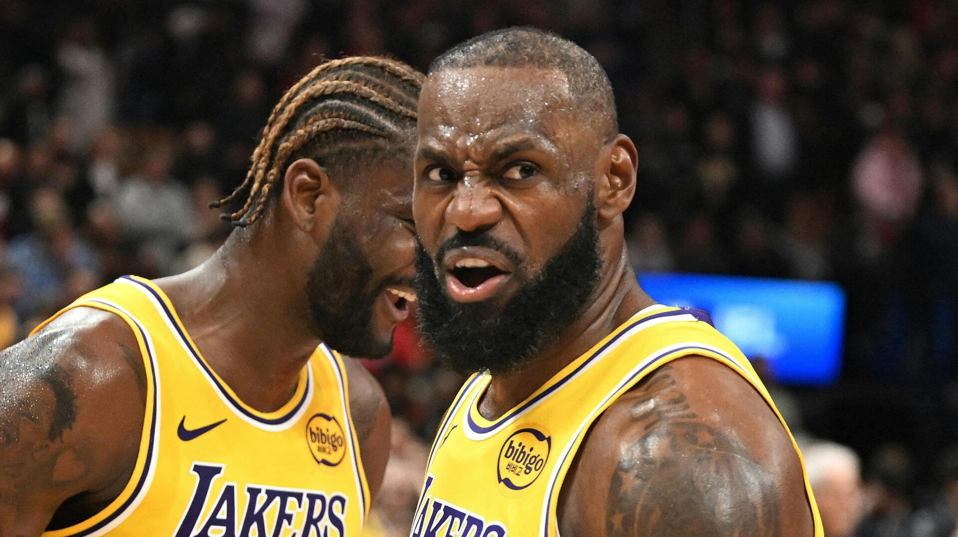 1297 kampe i træk scorede 40-årige James for første gang siden januar 2007 ikke mindst ti point i en kamp.