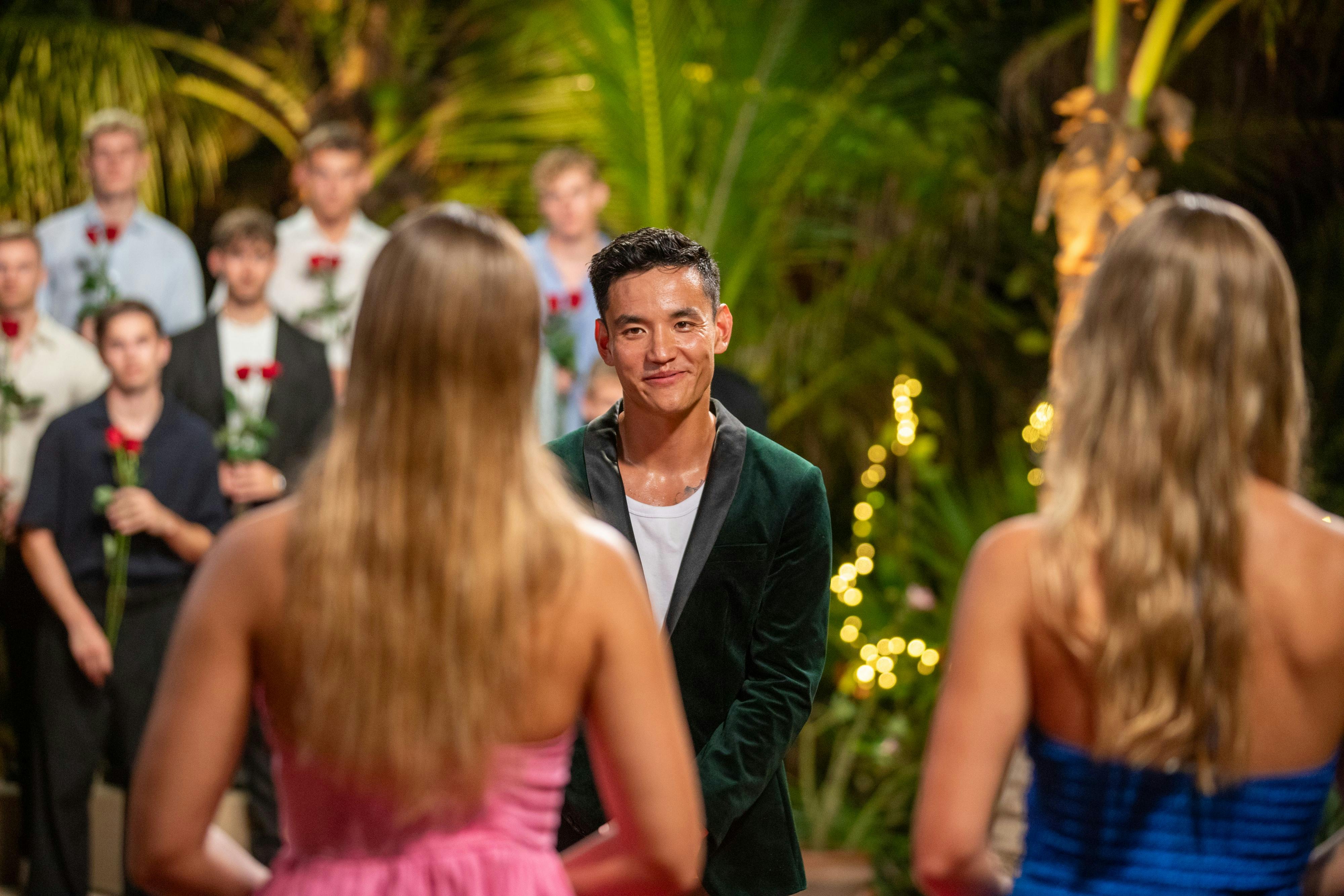 Tore Buch Mortensen har fået en kæreste - og han viser hende frem! 