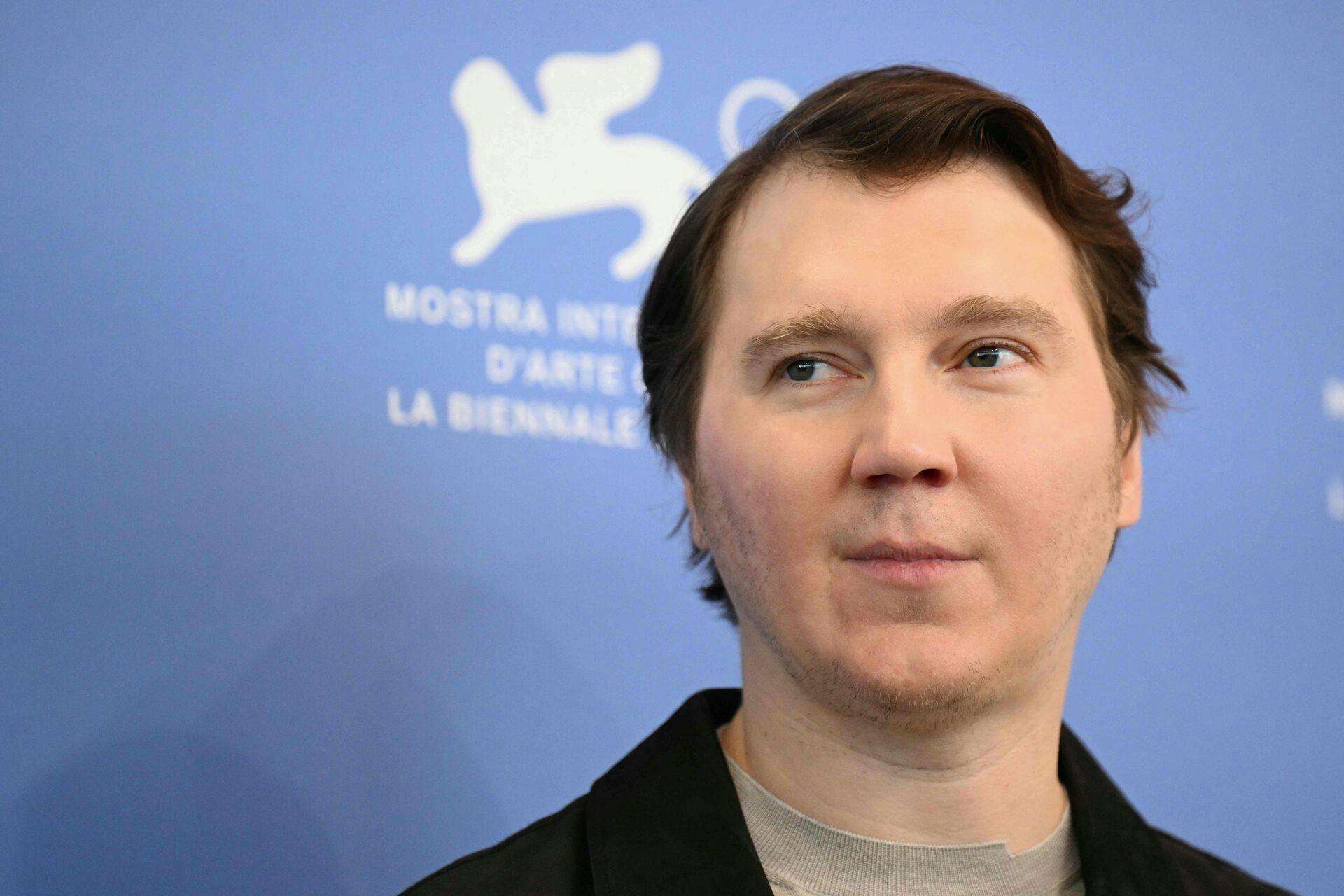 Paul Dano får støtte fra flere sider.