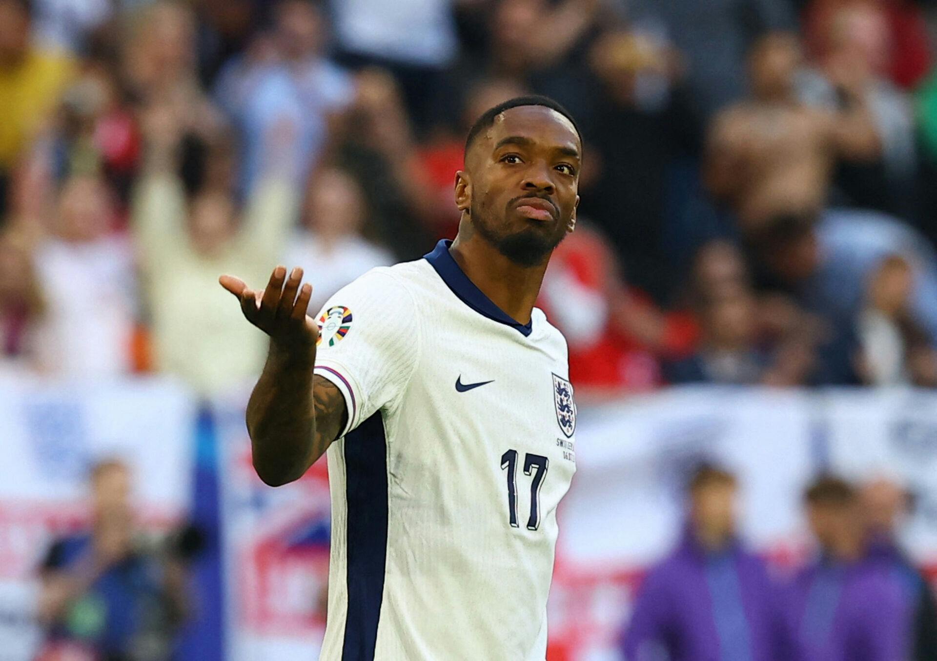 Soccer Football - Euro 2024 - Quarter Final - England v Switzerland - Dusseldorf Arena, Dusseldorf, Germany - July 6, 2024 England's Ivan Toney celebrates scoring a penalty during the penalty shootout REUTERS/Kai Pfaffenbach