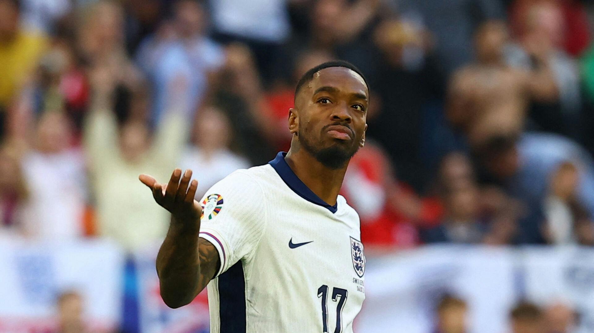 Soccer Football - Euro 2024 - Quarter Final - England v Switzerland - Dusseldorf Arena, Dusseldorf, Germany - July 6, 2024 England's Ivan Toney celebrates scoring a penalty during the penalty shootout REUTERS/Kai Pfaffenbach