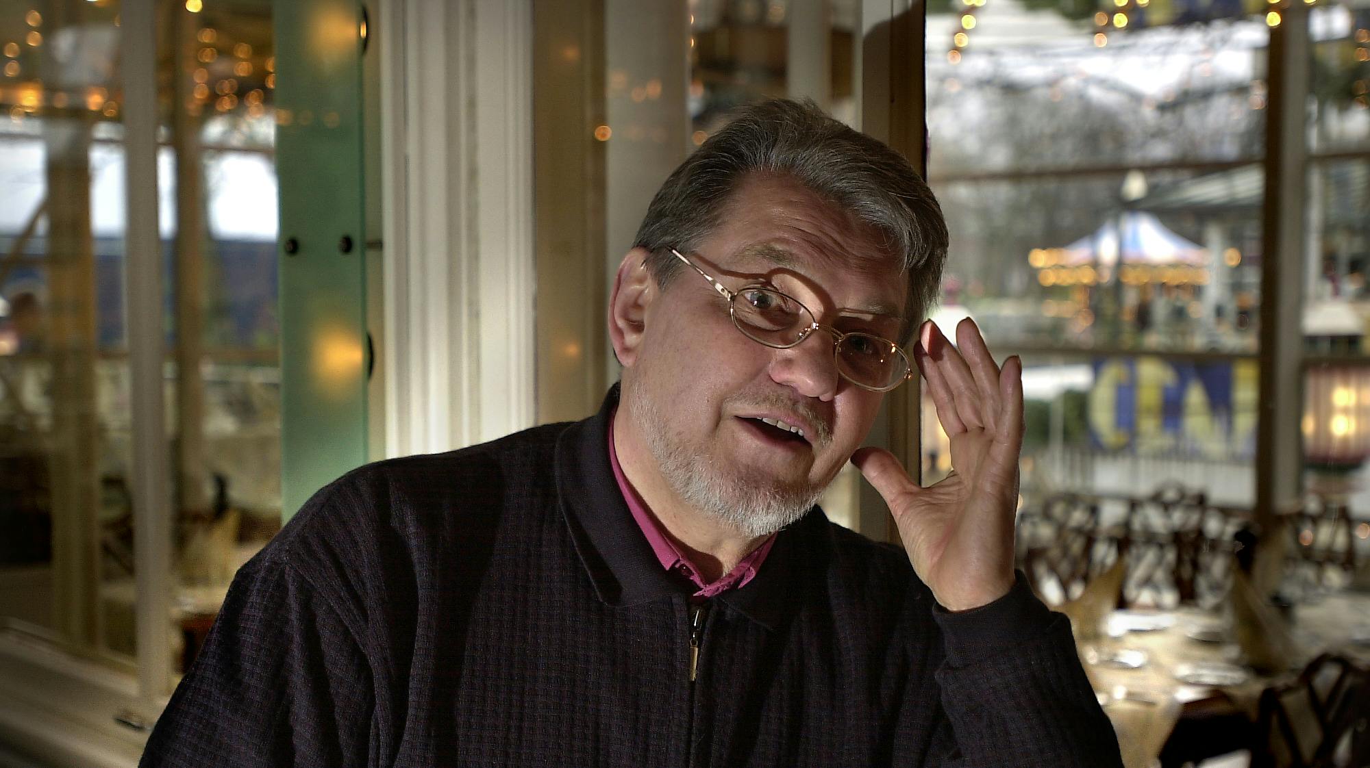 Christoffer Bro spillede med i flere teaterstykker samt film og serier - heriblandt "Taxa" og "Nissebanden i Grønland".