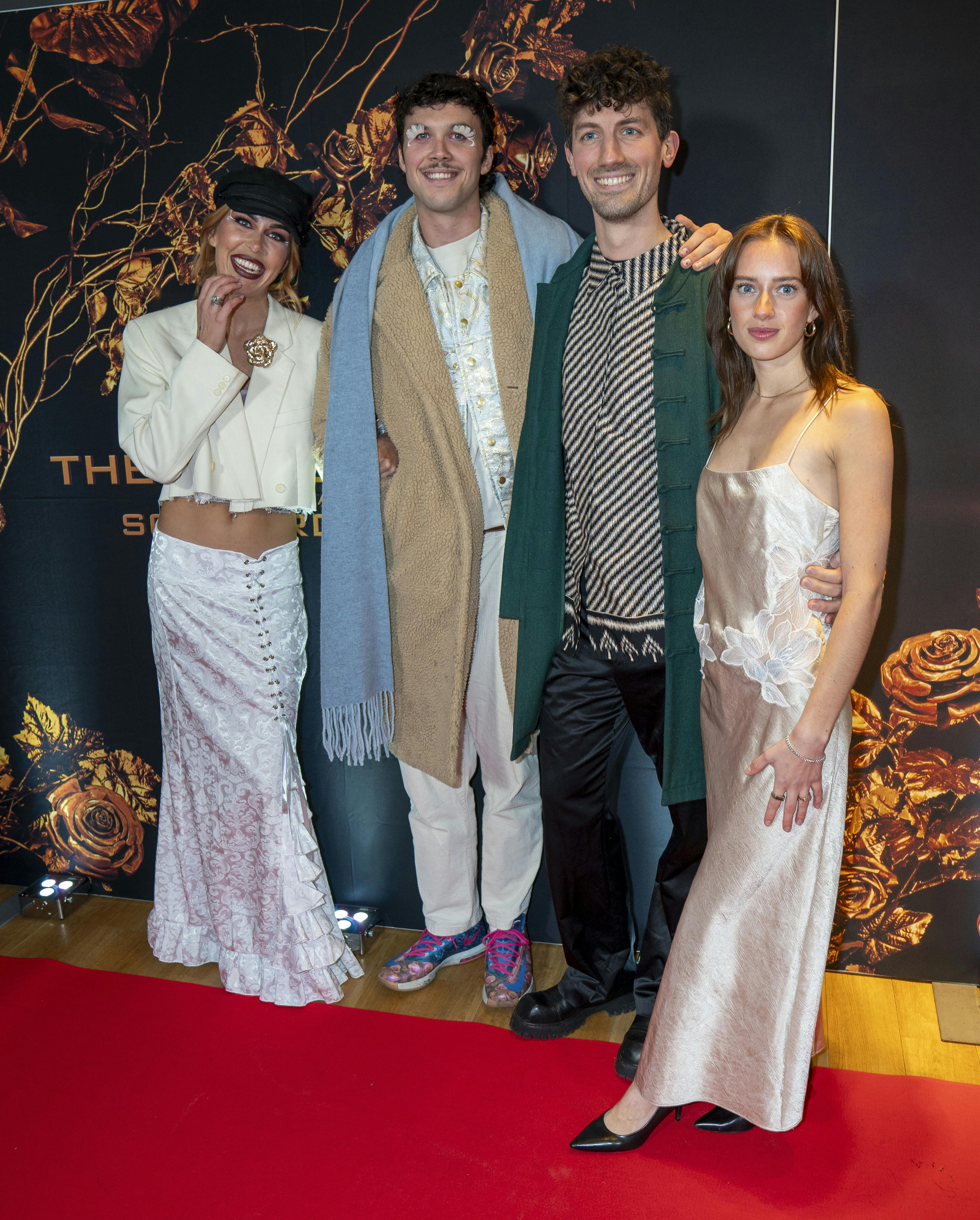 Frida Bolm og Boris Hiort på dobbeltdate i november 2023 med Jonas Dahl Grue og Victoria Lundager, som også er kendt som bejlere fra henholdsvis "Bachelorette" og "Bachelor".