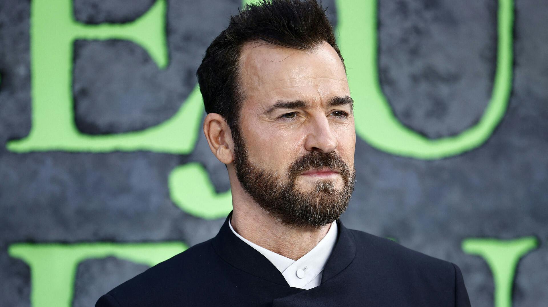 US actor Justin Theroux poses on the red carpet upon arrival to attend the UK premiere of the film "Beetlejuice Beetlejuice", in central London, on August 29, 2024. BENJAMIN CREMEL / AFP