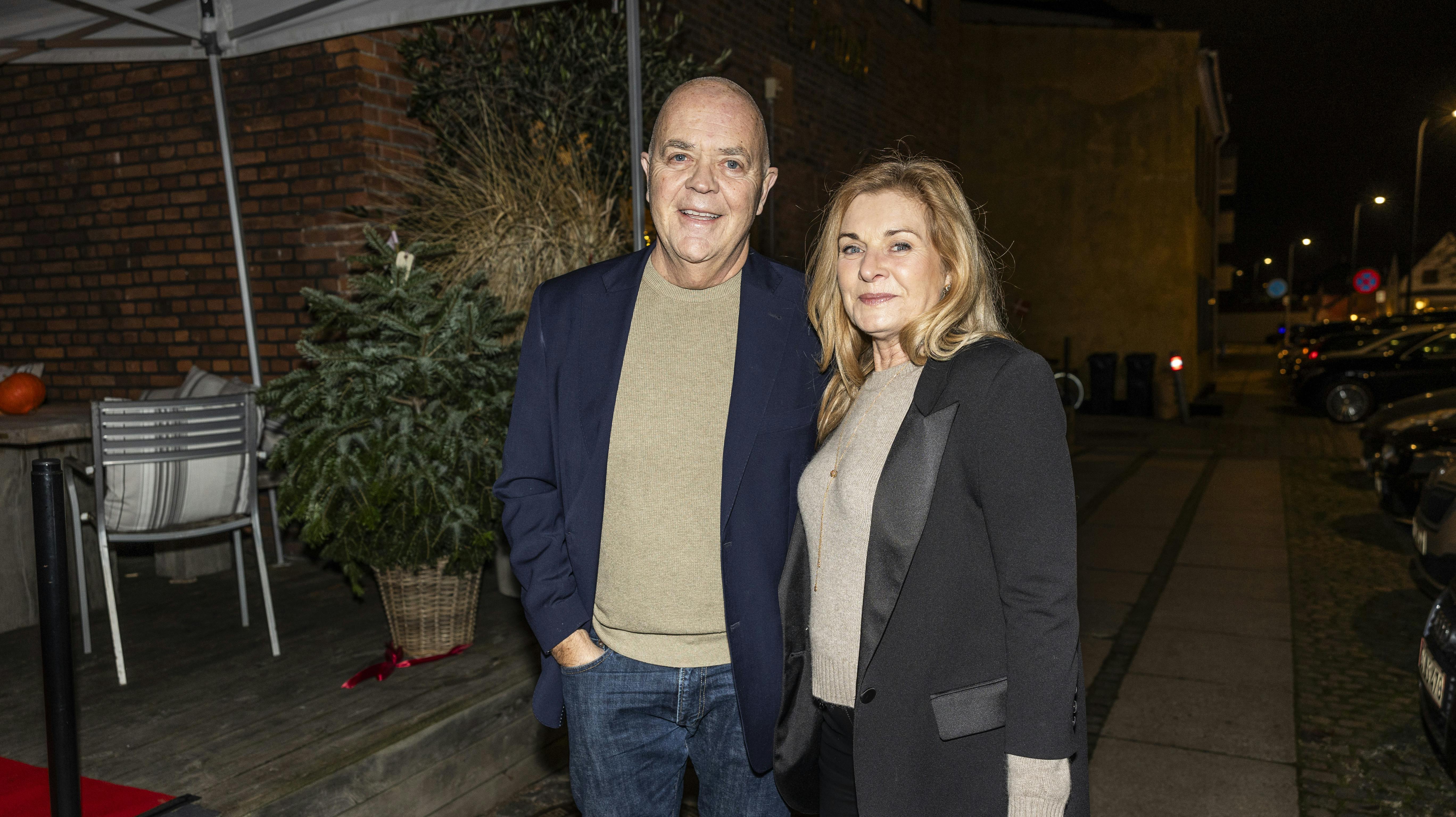 Jes Dorph-Petersen og konen Maise Haurholm går i flæsket på TV 2 og administrerende direktør Anne Engdal Stig Christensen.