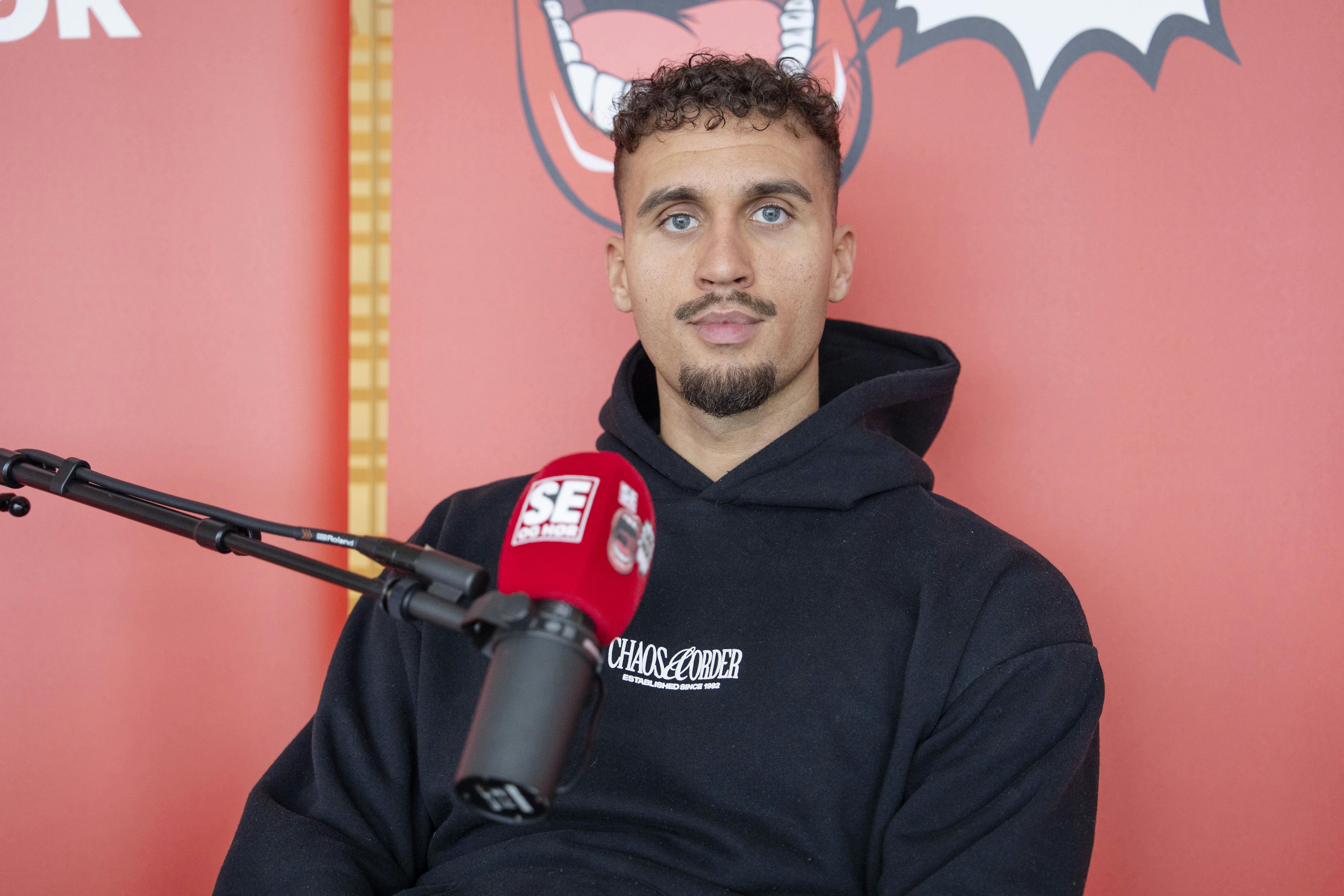 Anton Basbas besøger SE og HØR-podcasten "Sladderministeriet" efter sin sejr i "Robinson Ekspeditionen".