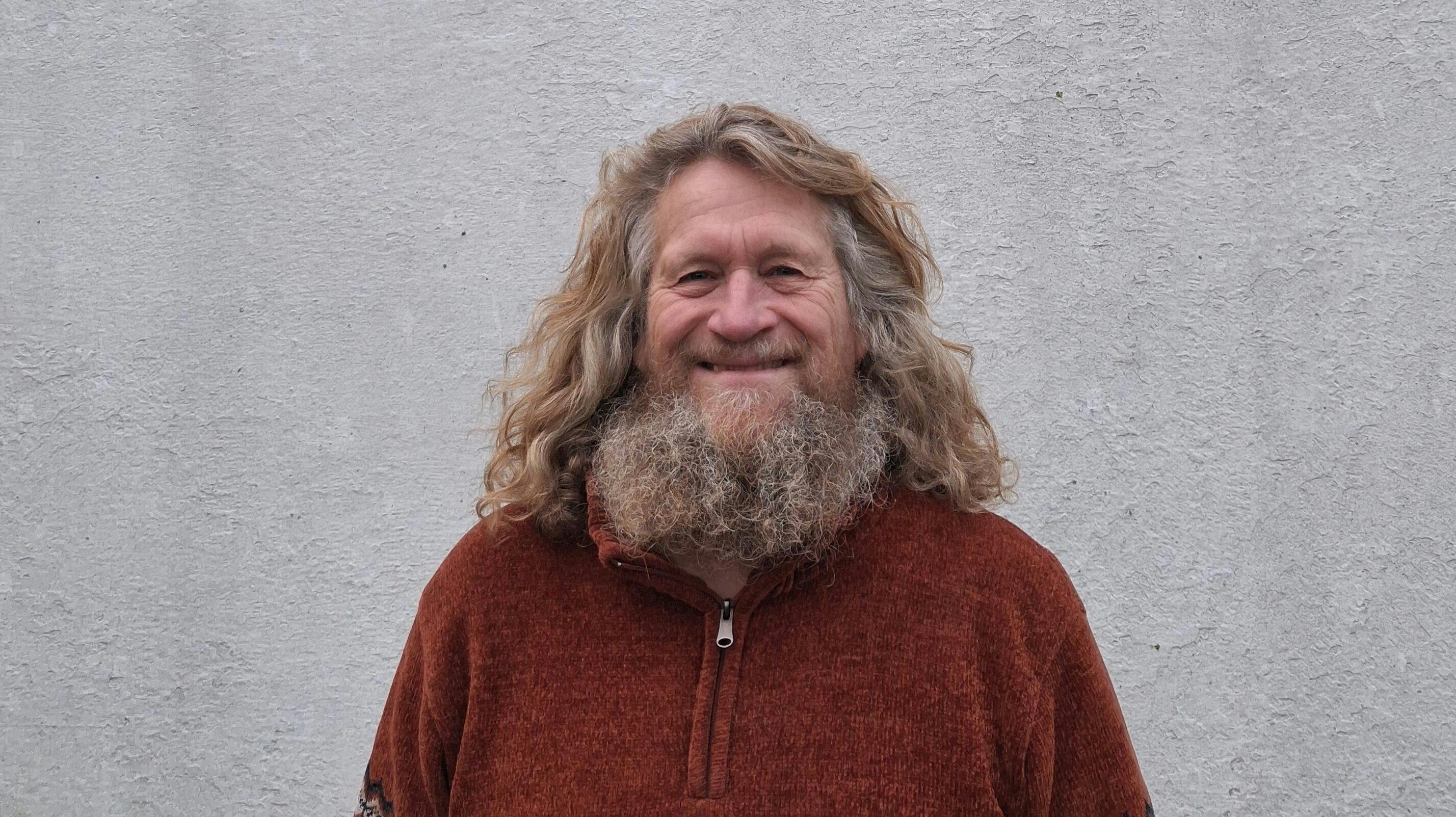 Jesper kender alt til præstationsangst. Nu guider han andre mænd.