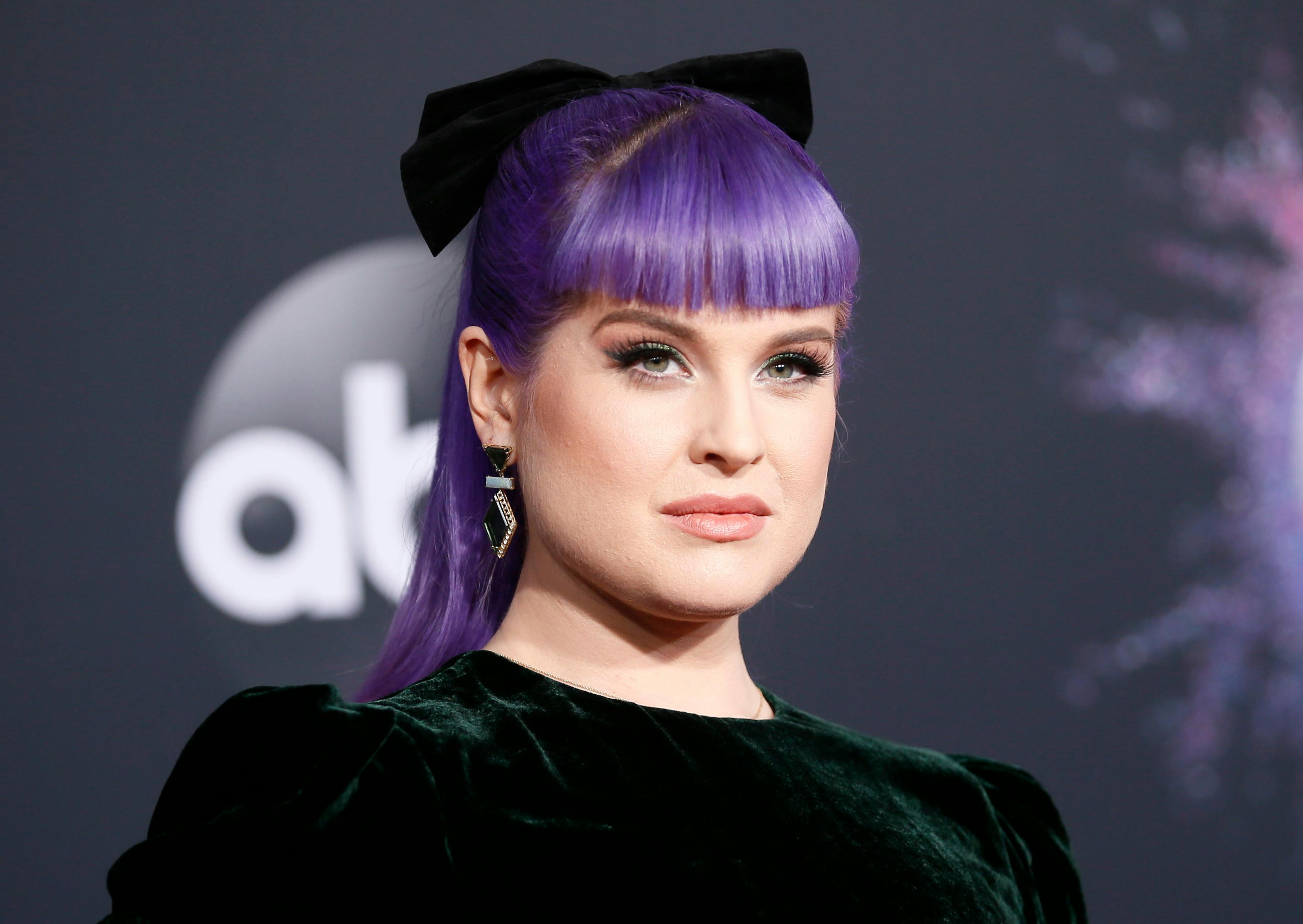 Kelly Osbourne fortæller nu, at hendes vægttab er forbundet med sin fars død.