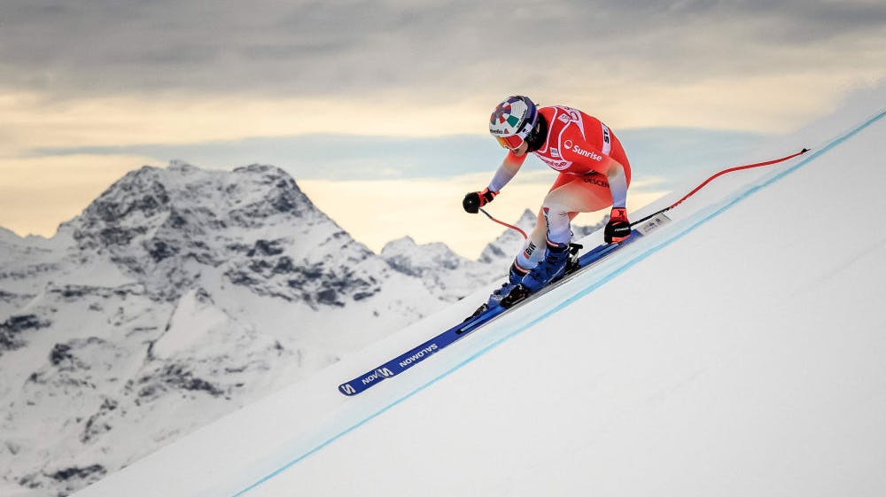 Michelle Gisin under torsdagens træning, før hun styrtede og slog sig voldsomt. - Foto: Fabrice Coffrini/Ritzau Scanpix