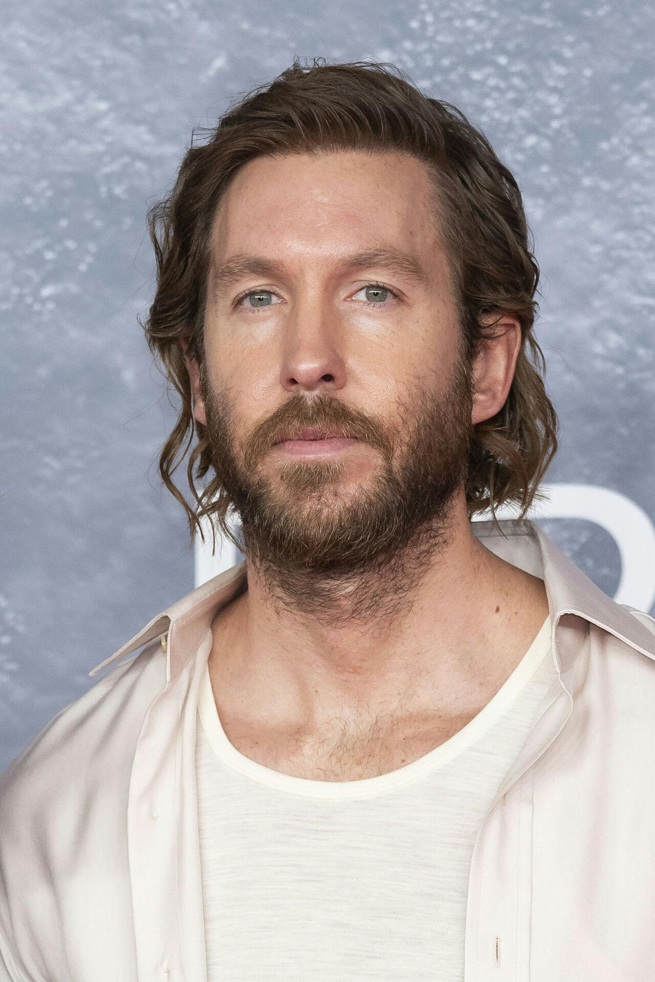 Calvin Harris står bag kæmpe hits som "We found love", "One Kiss" og "Summer".