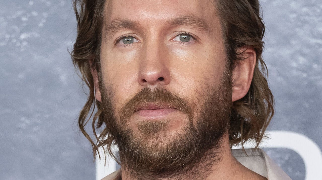 Calvin Harris står bag kæmpe hits som "We found love", "One Kiss" og "Summer".