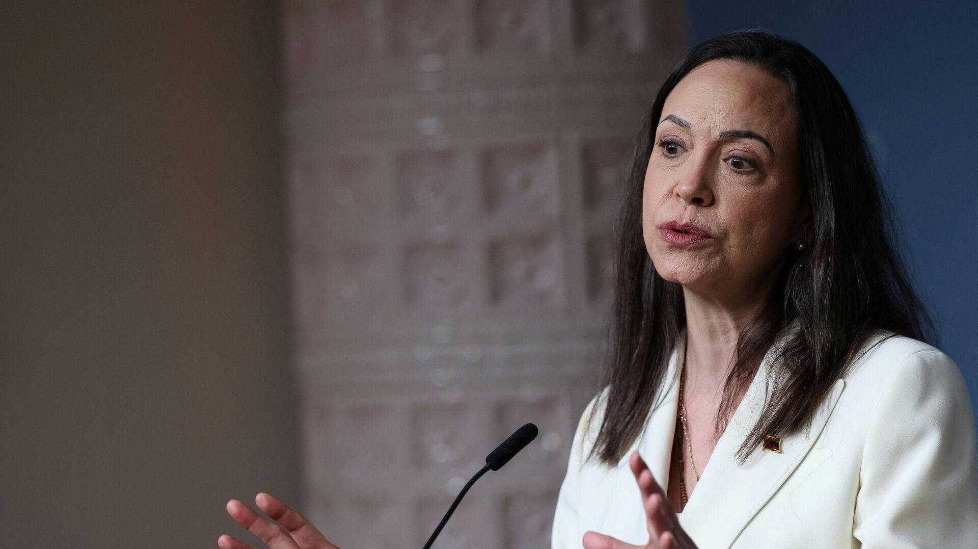 Nobel Peace Prize laureate and Venezuelan opposition leader Maria Corina Machado speaks during a press conference in Oslo, Norway December 11, 2025. REUTERS/Leonhard Foeger
