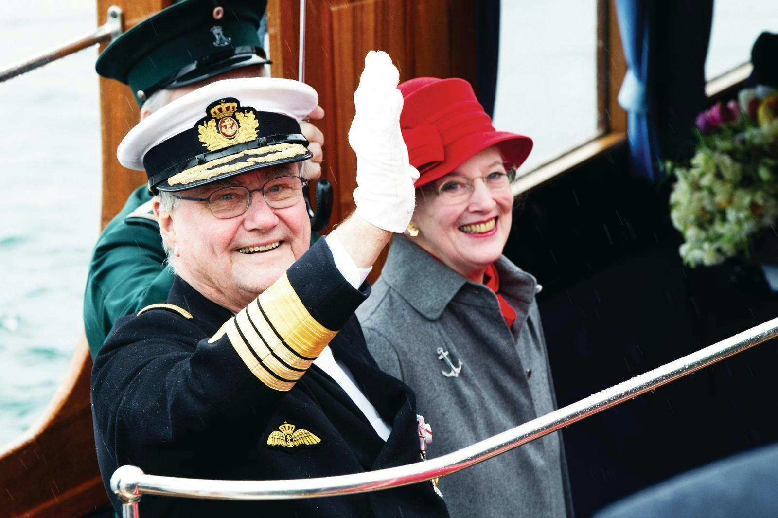 HKH dronning Margrethe og hendes nu afdøde mand, prins Henrik. De har angiveligt fået serveret mad af rockerpræsident Michael Rosenvold, bedre kendt som "kokken".