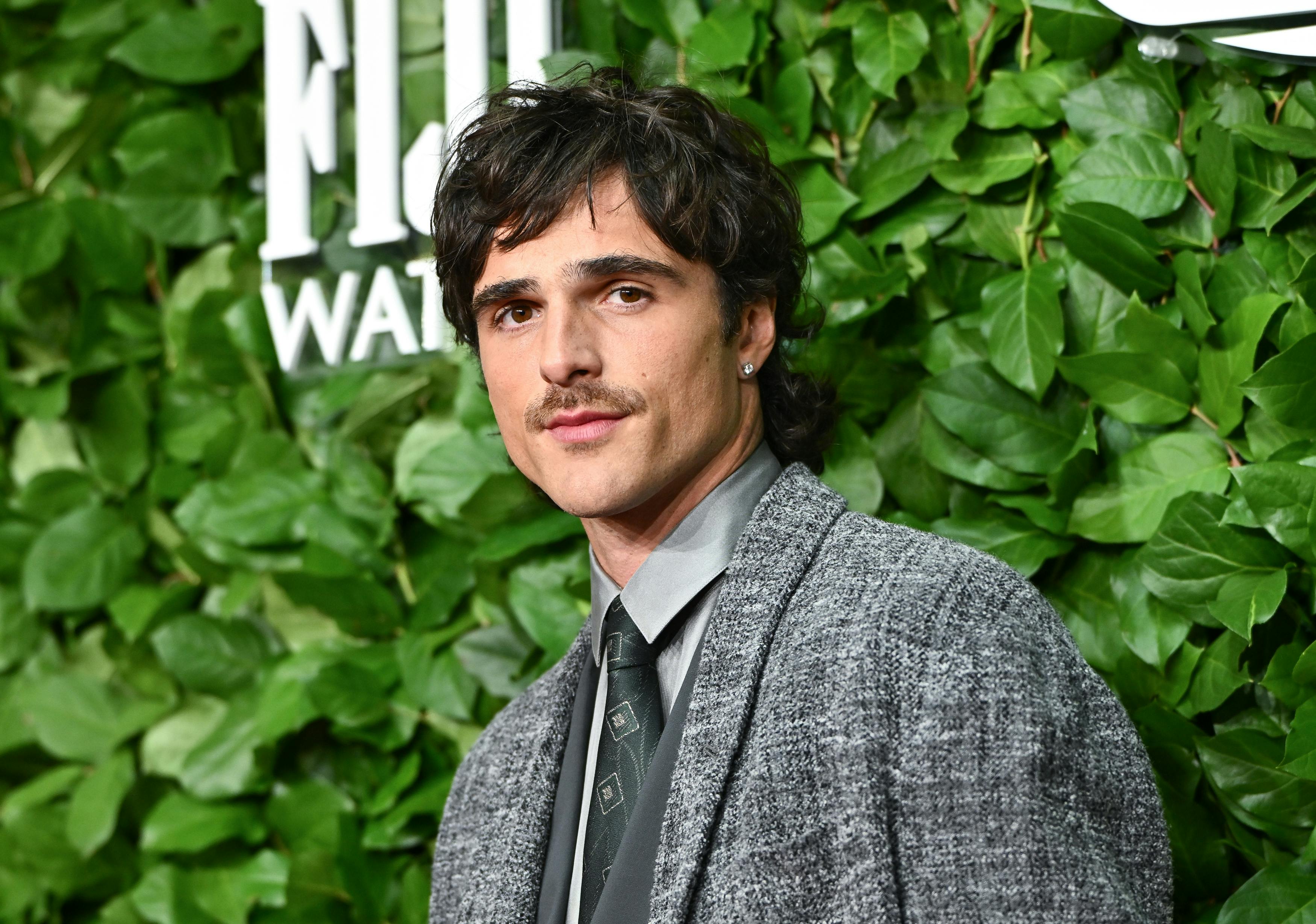 Jacob Elordi gjorde det klart, at paparazzier gør det svært for ham at leve.