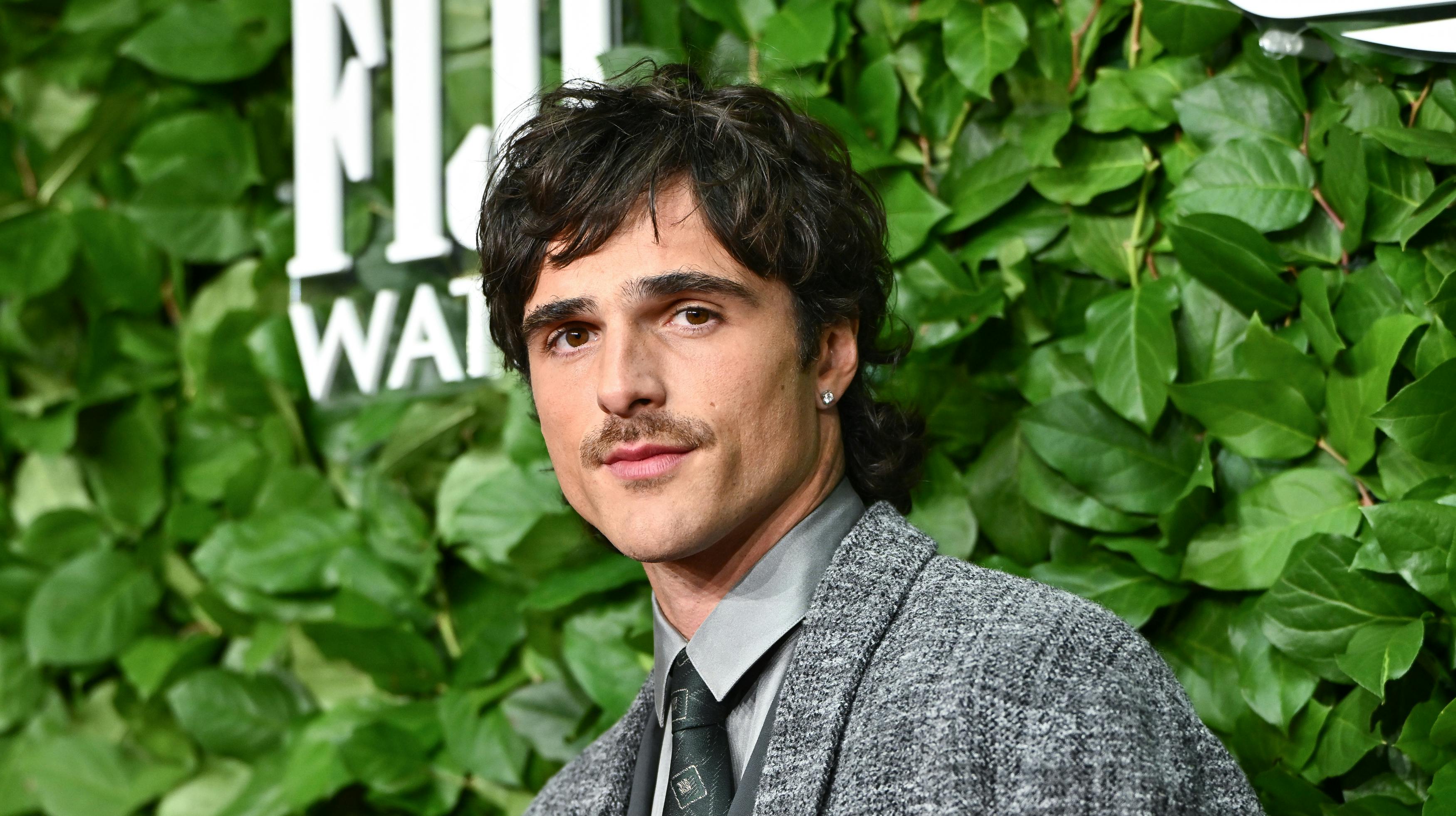 Jacob Elordi gjorde det klart, at paparazzier gør det svært for ham at leve.