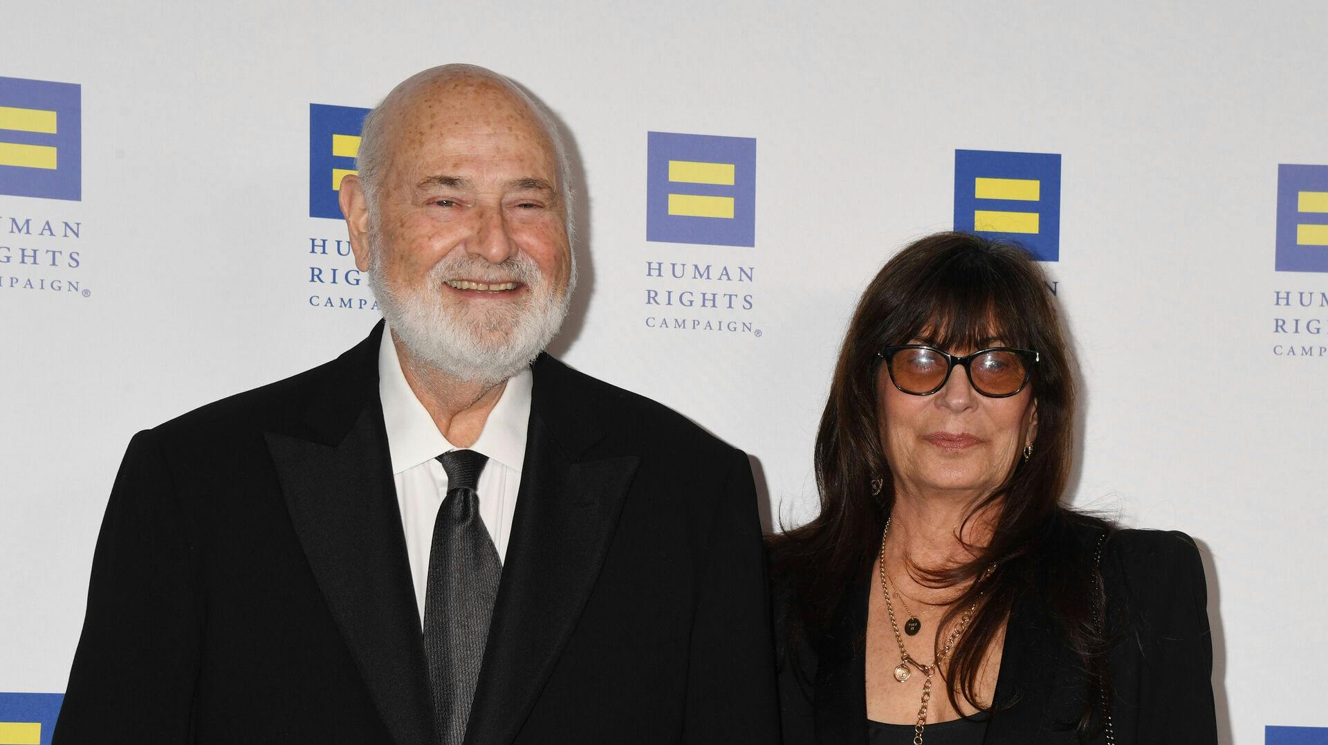Rob Reiner og konen Michele Reiner ses her tidligere i år. Begge blev angiveligt stukket ihjel,
