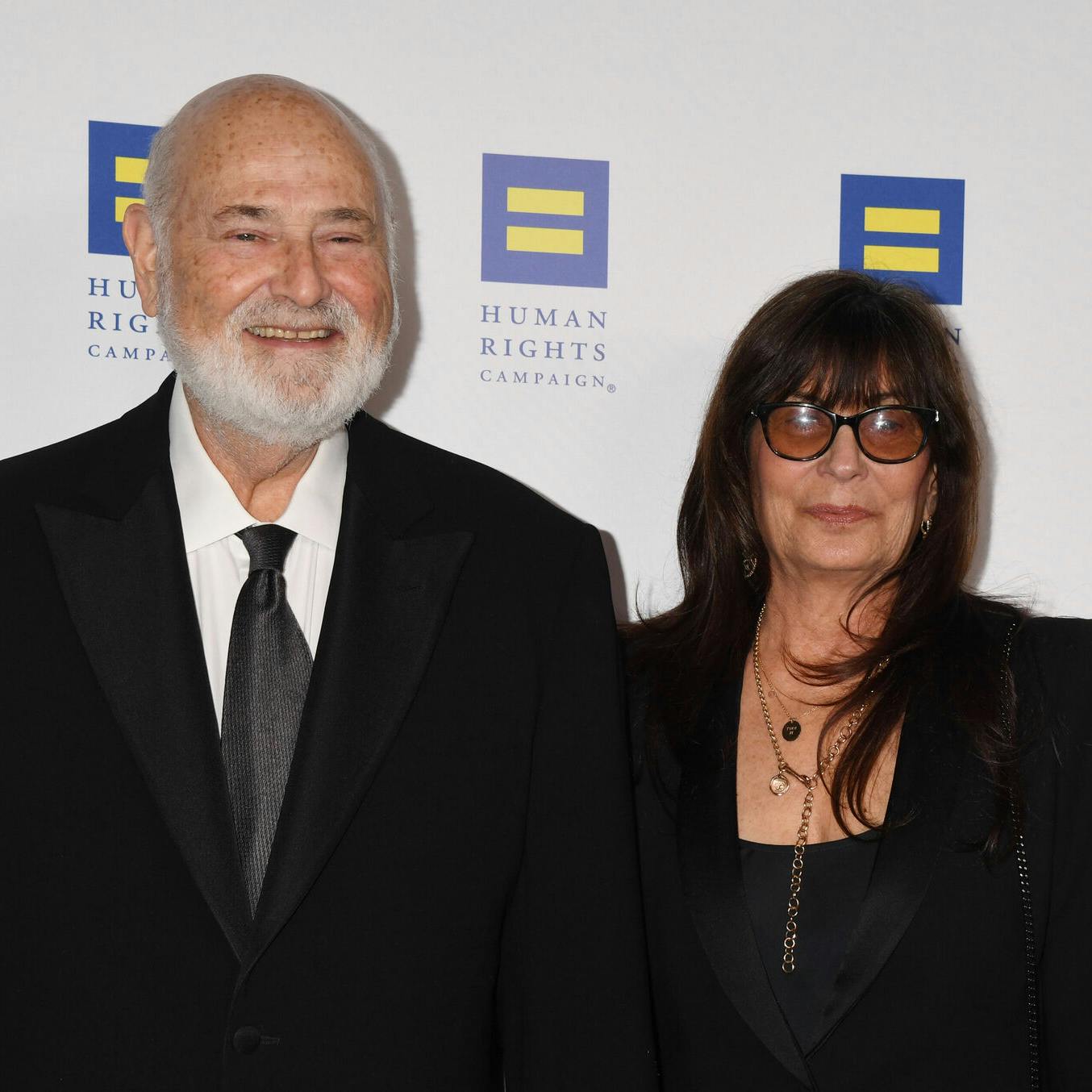 Rob Reiner og konen Michele Reiner ses her tidligere i år. Begge blev angiveligt stukket ihjel,