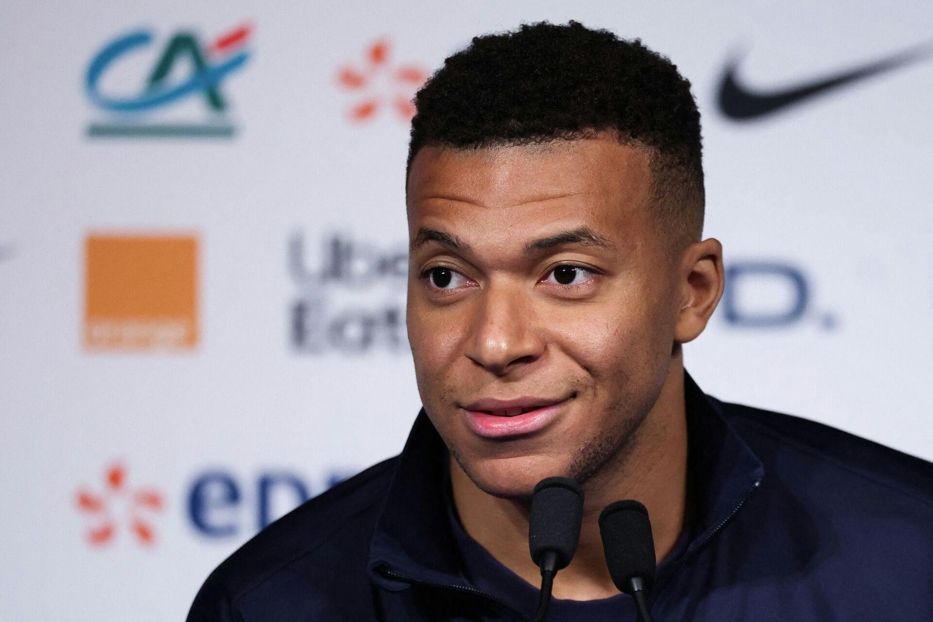 Kylian Mbappe har vundet sagen mod sin tidligere arbejdsgiver.&nbsp;